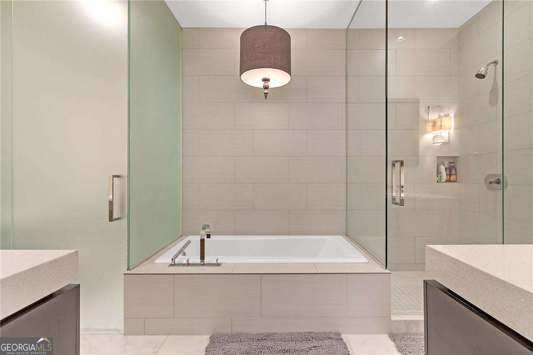 45 Ivan Allen Jr Boulevard Nw # 2604 Property Photo 16