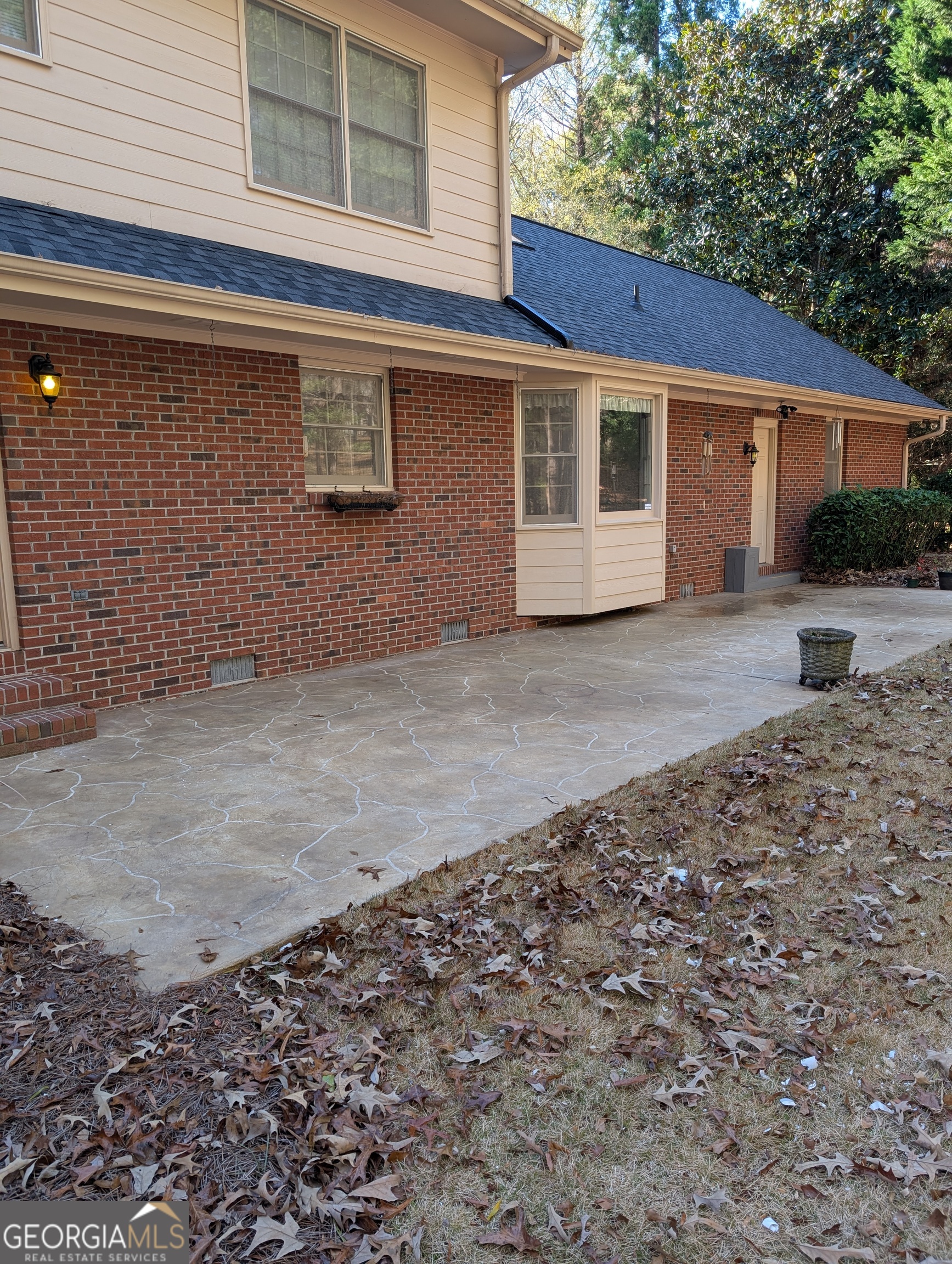 505 Breedlove Drive Property Photo 9