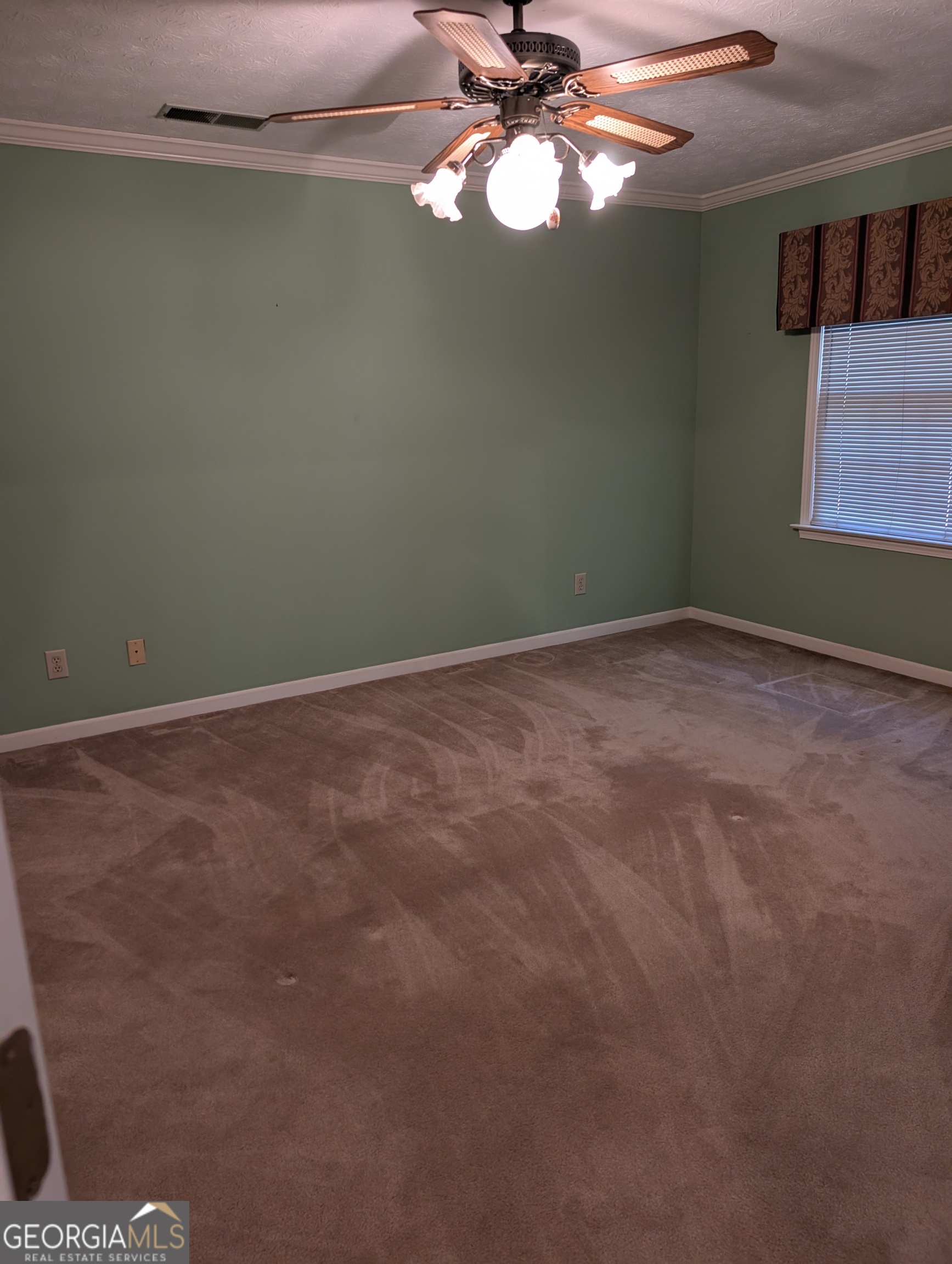 505 Breedlove Drive Property Photo 24