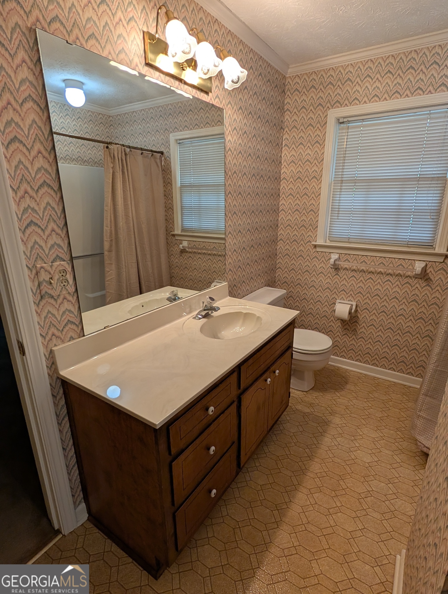 505 Breedlove Drive Property Photo 25