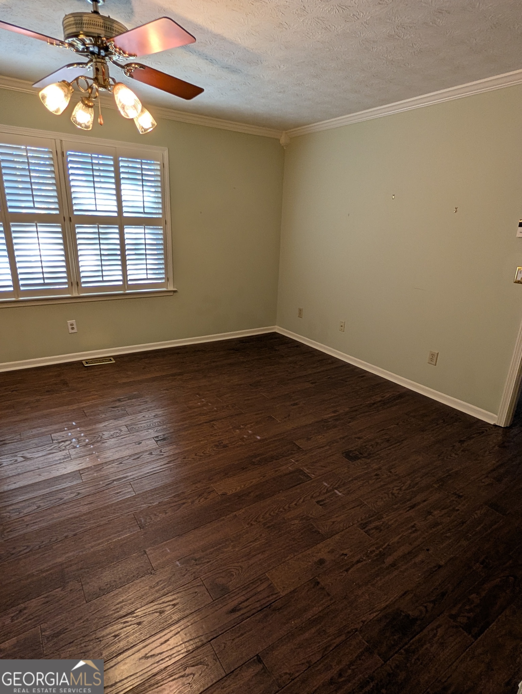 505 Breedlove Drive Property Photo 32