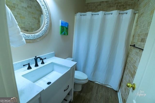 355 Golf View Drive Property Photo 16