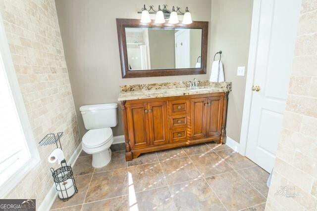 355 Golf View Drive Property Photo 37