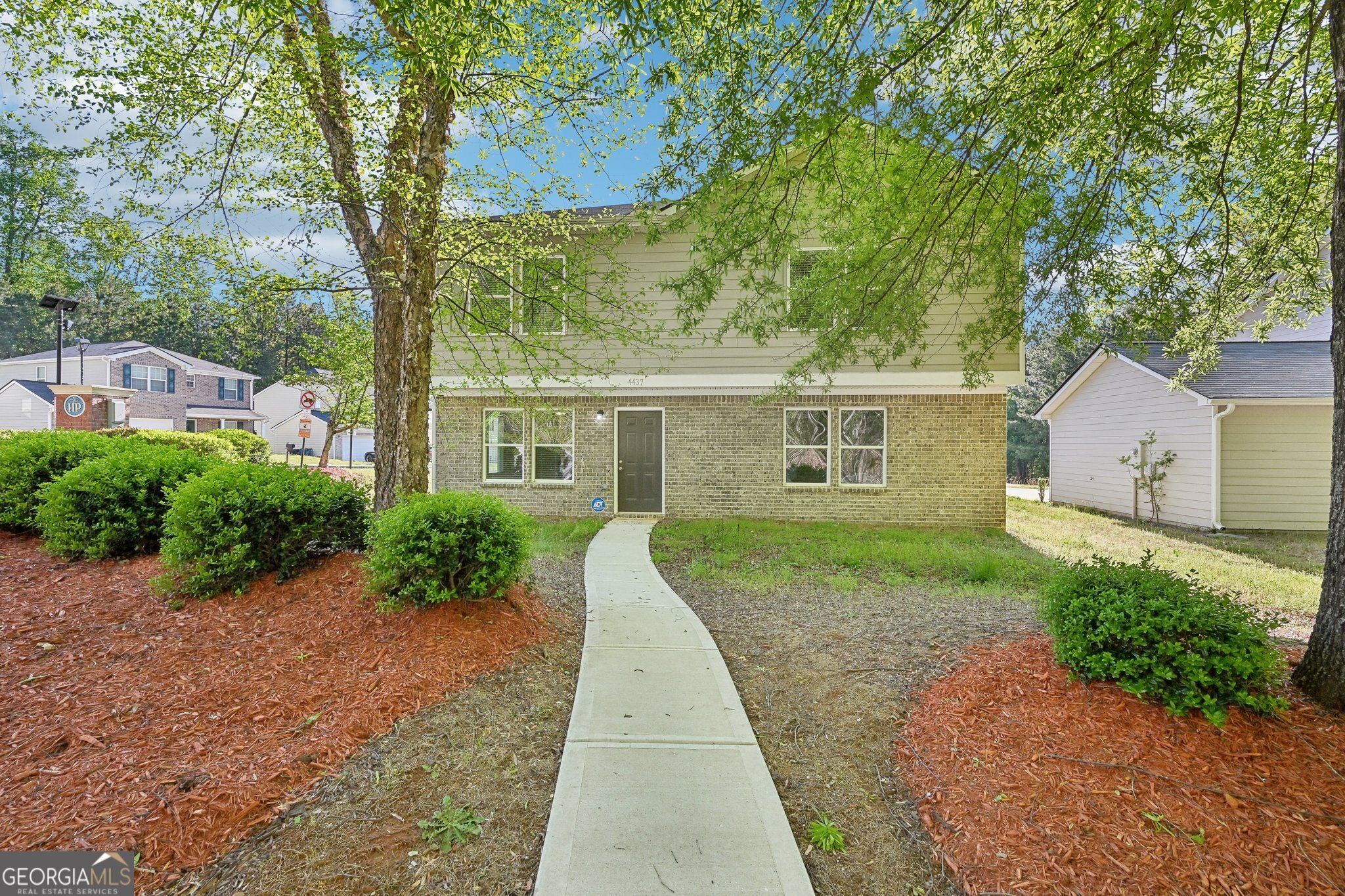 4437 Ben Hill Road Property Photo 1