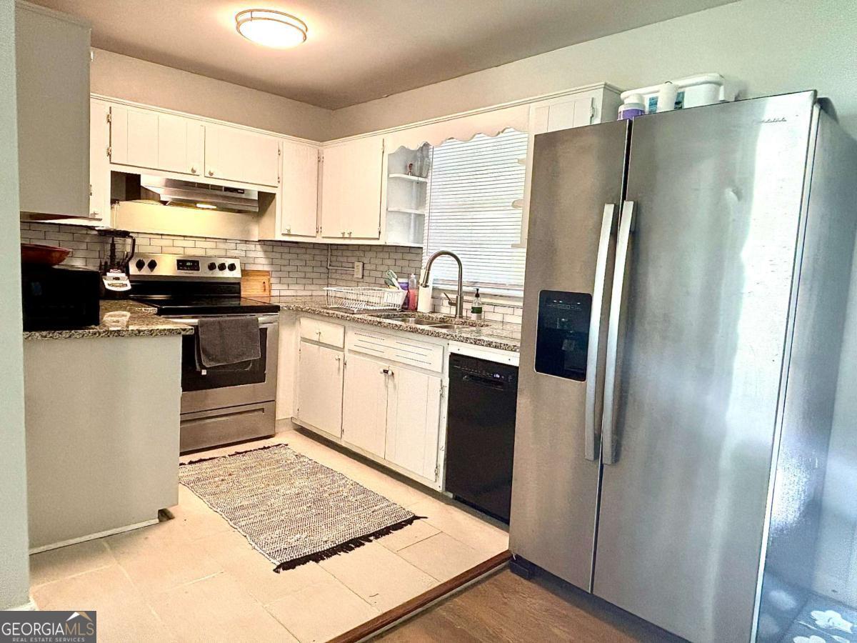 4030 Stonewall Tell Road Property Photo 3