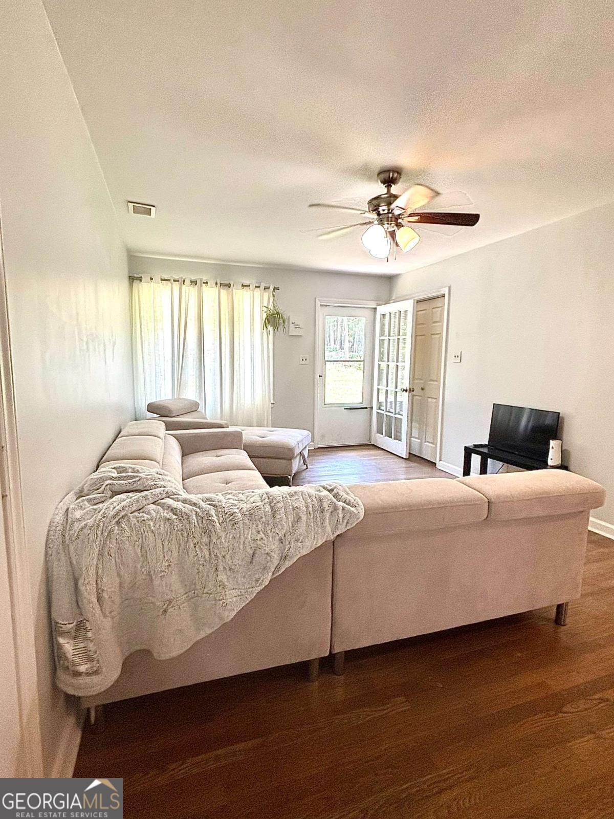 4030 Stonewall Tell Road Property Photo 8