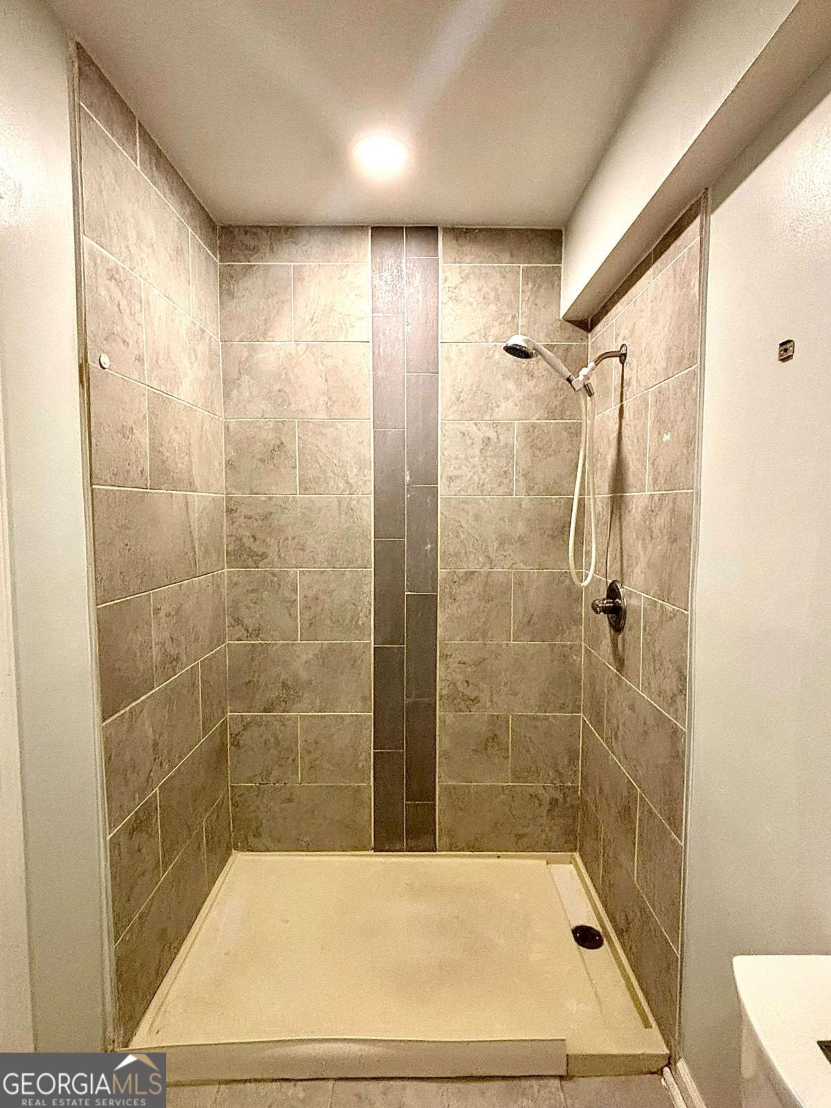 4030 Stonewall Tell Road Property Photo 9