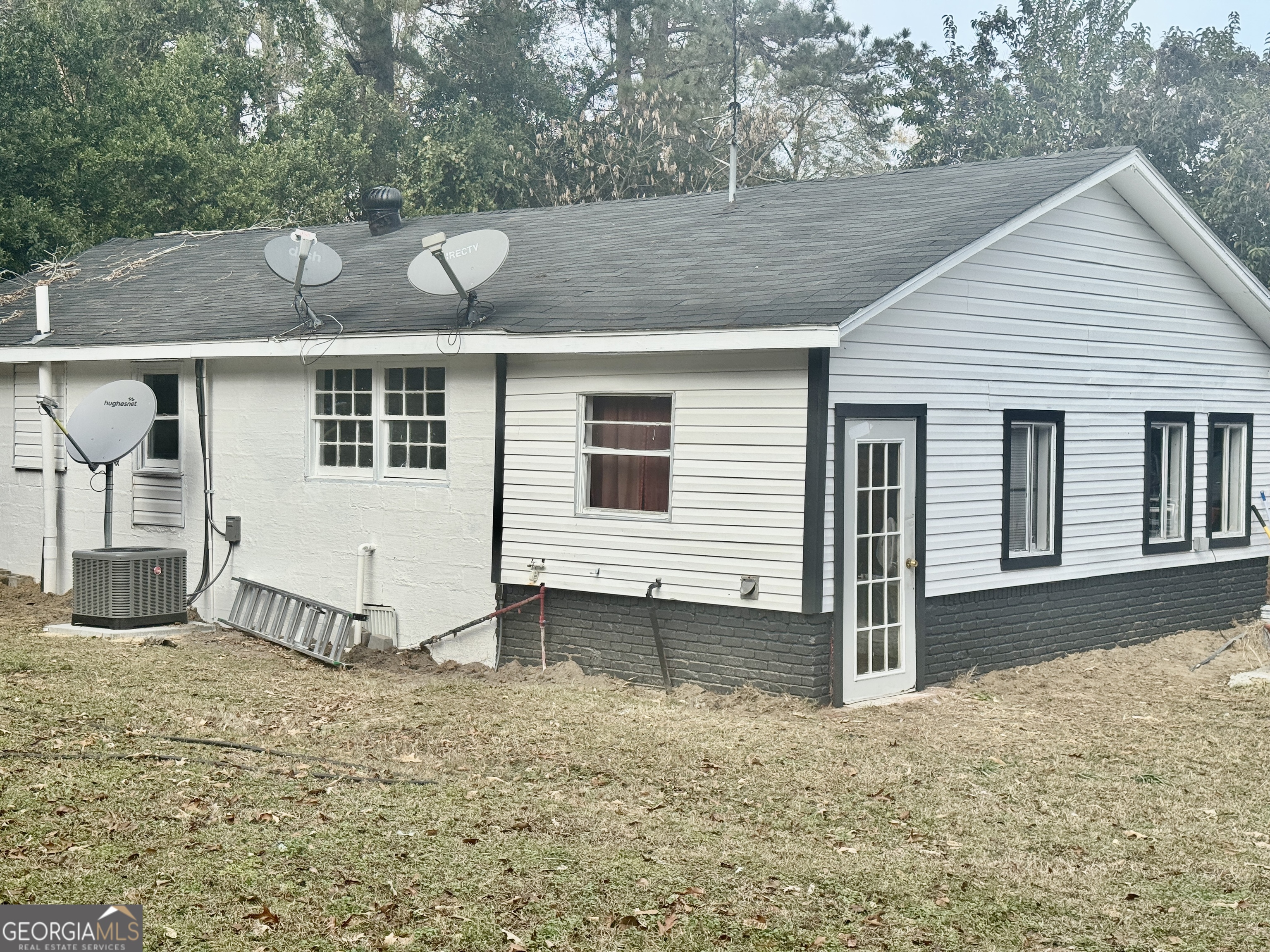 2326 Joe Wright Drive Property Photo 3