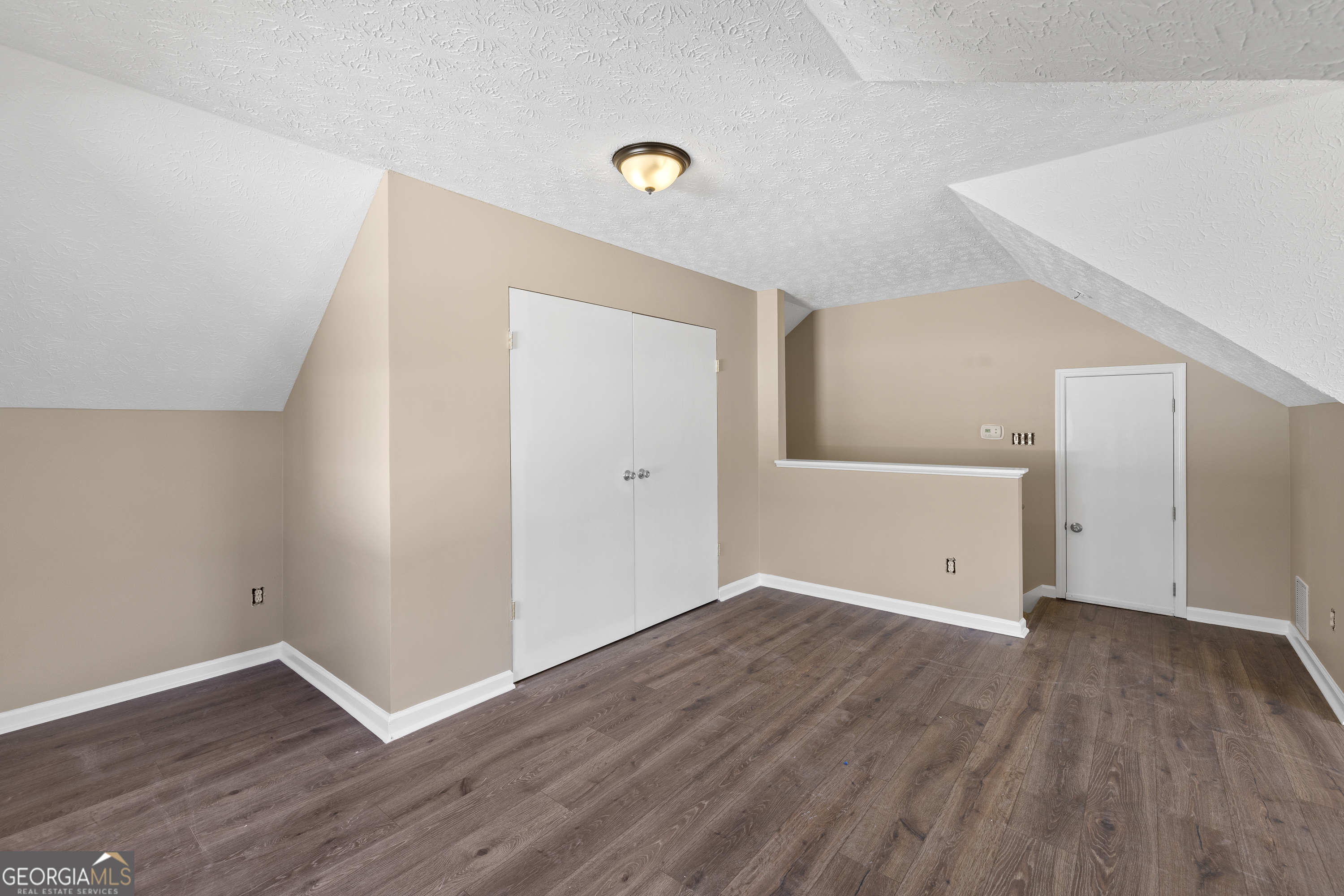 40 Bermuda Circle Property Photo 28