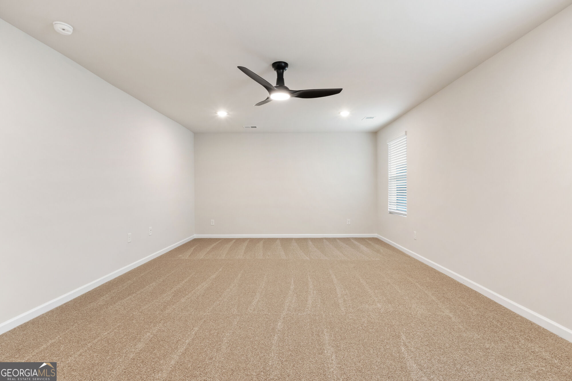 148 Post Oak # 139 Property Photo 12