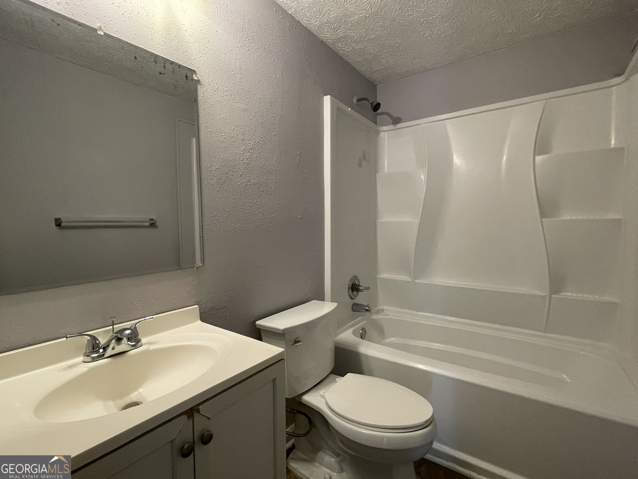1001 Traymore Drive Property Photo 8