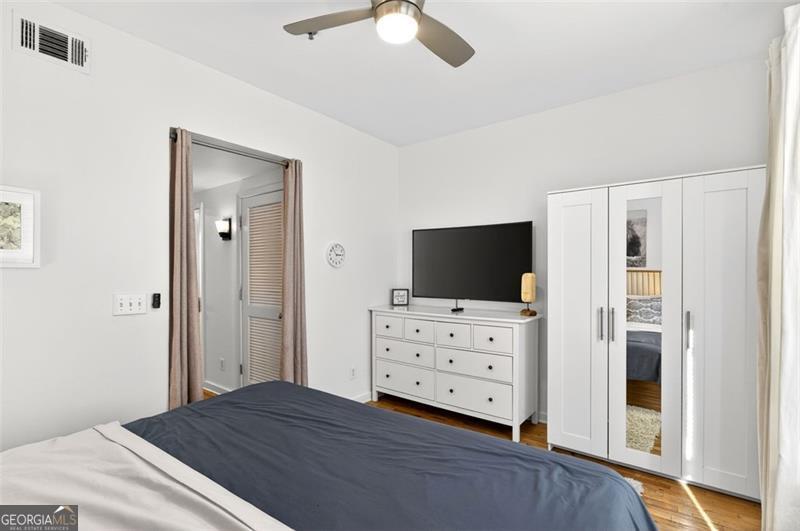 238 Walker Street Sw # 23 Property Photo 17