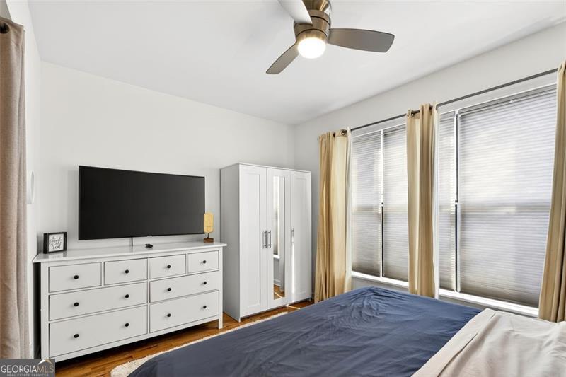 238 Walker Street Sw # 23 Property Photo 18