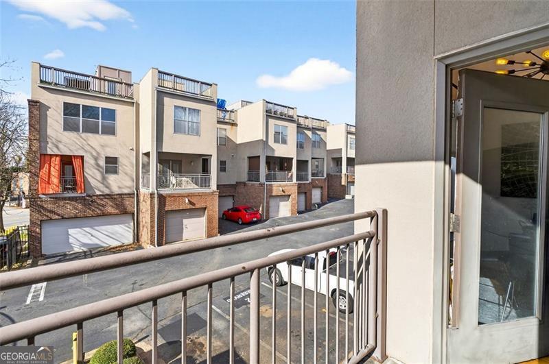 238 Walker Street Sw # 23 Property Photo 23
