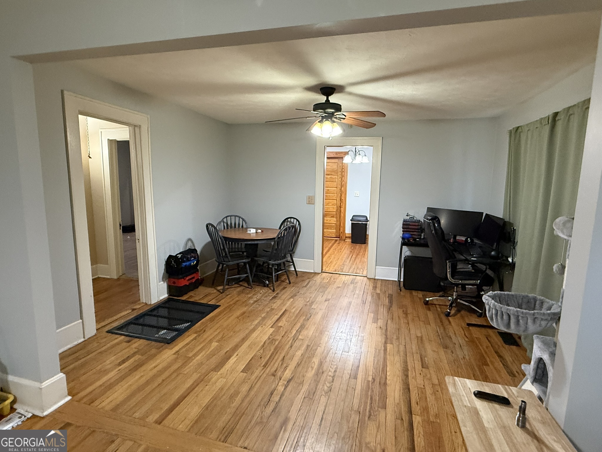 3020 Millerfield Road Property Photo 9