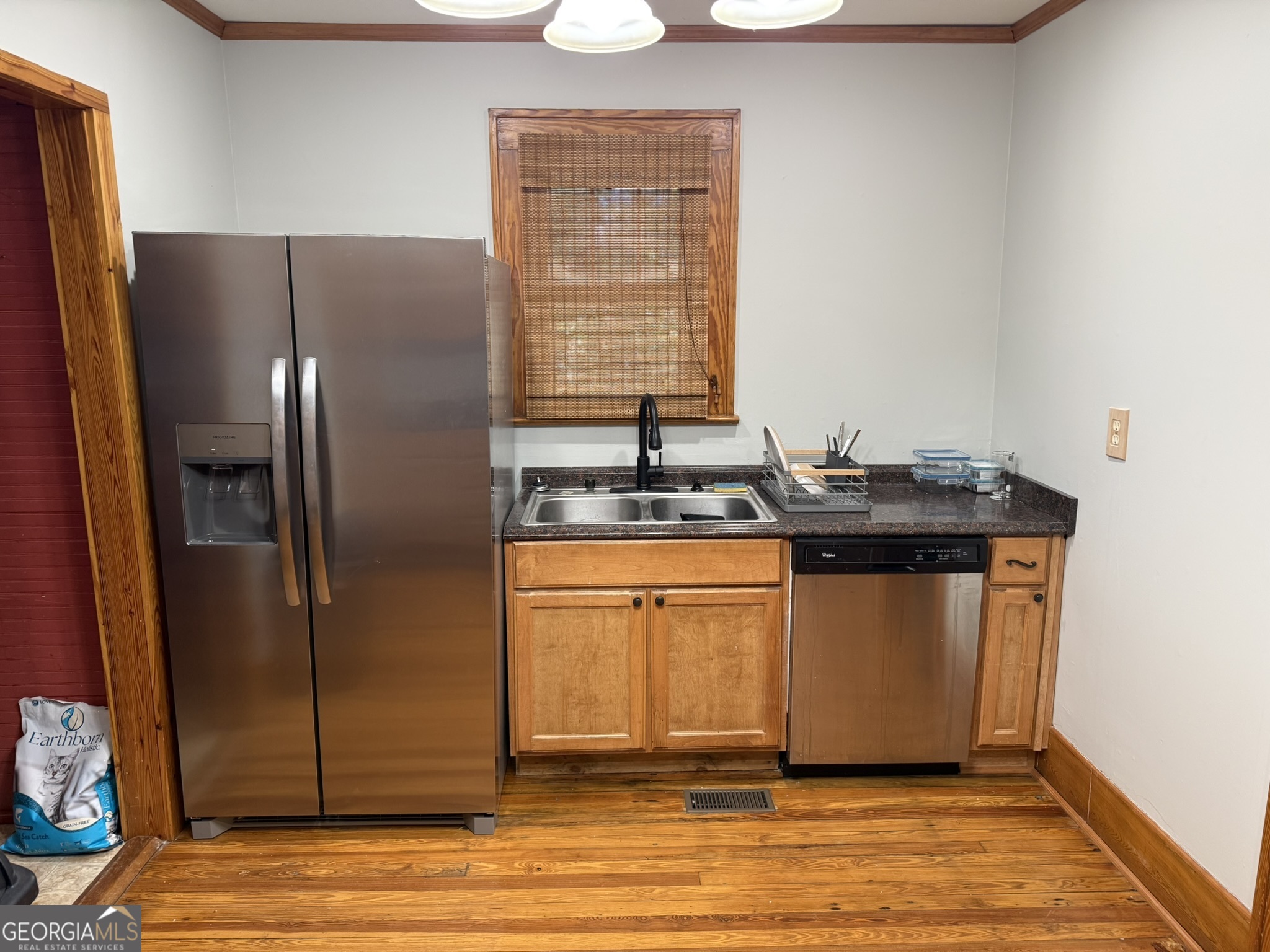 3020 Millerfield Road Property Photo 11
