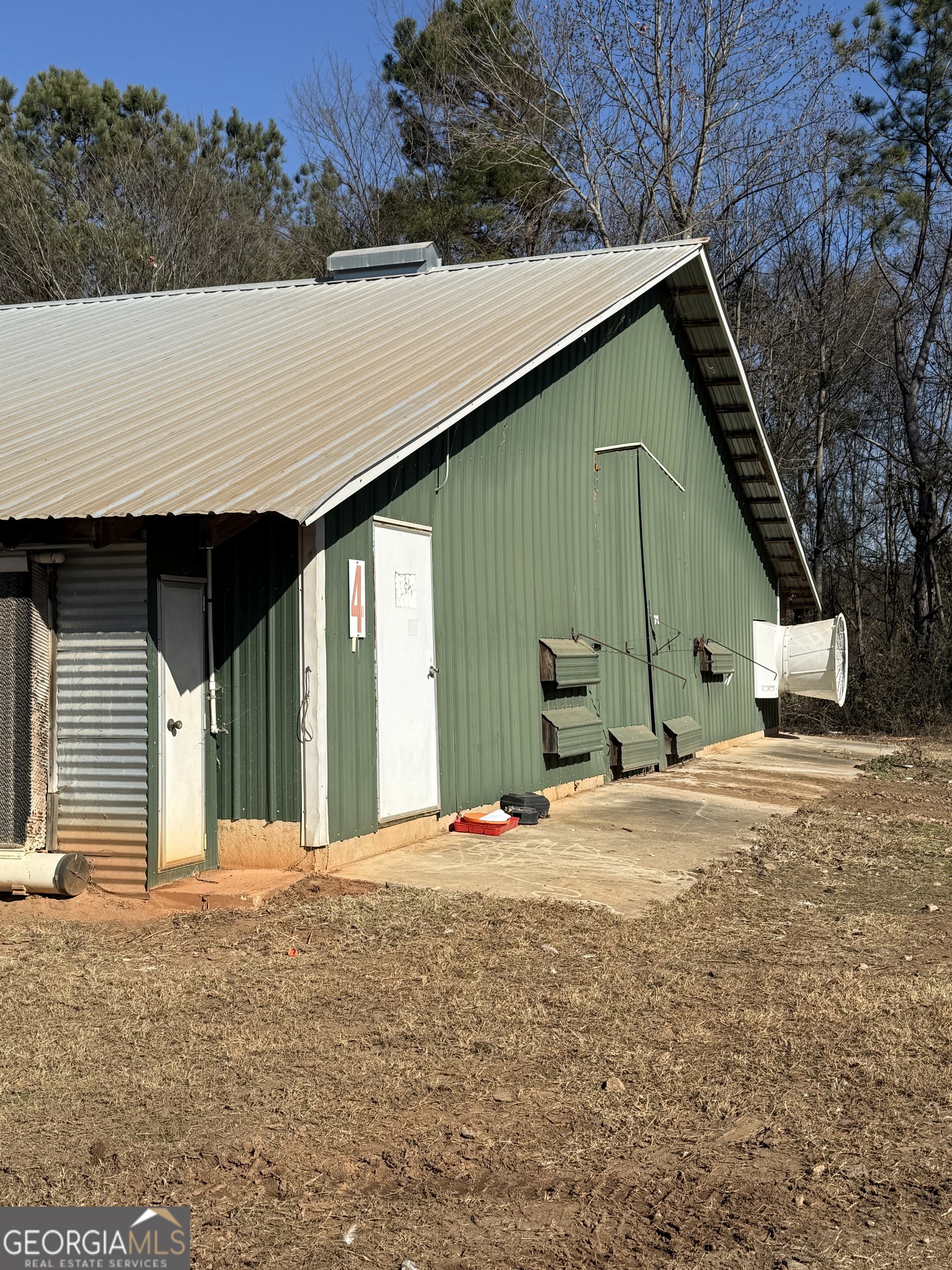 319 Hunters Creek Road Property Photo 3