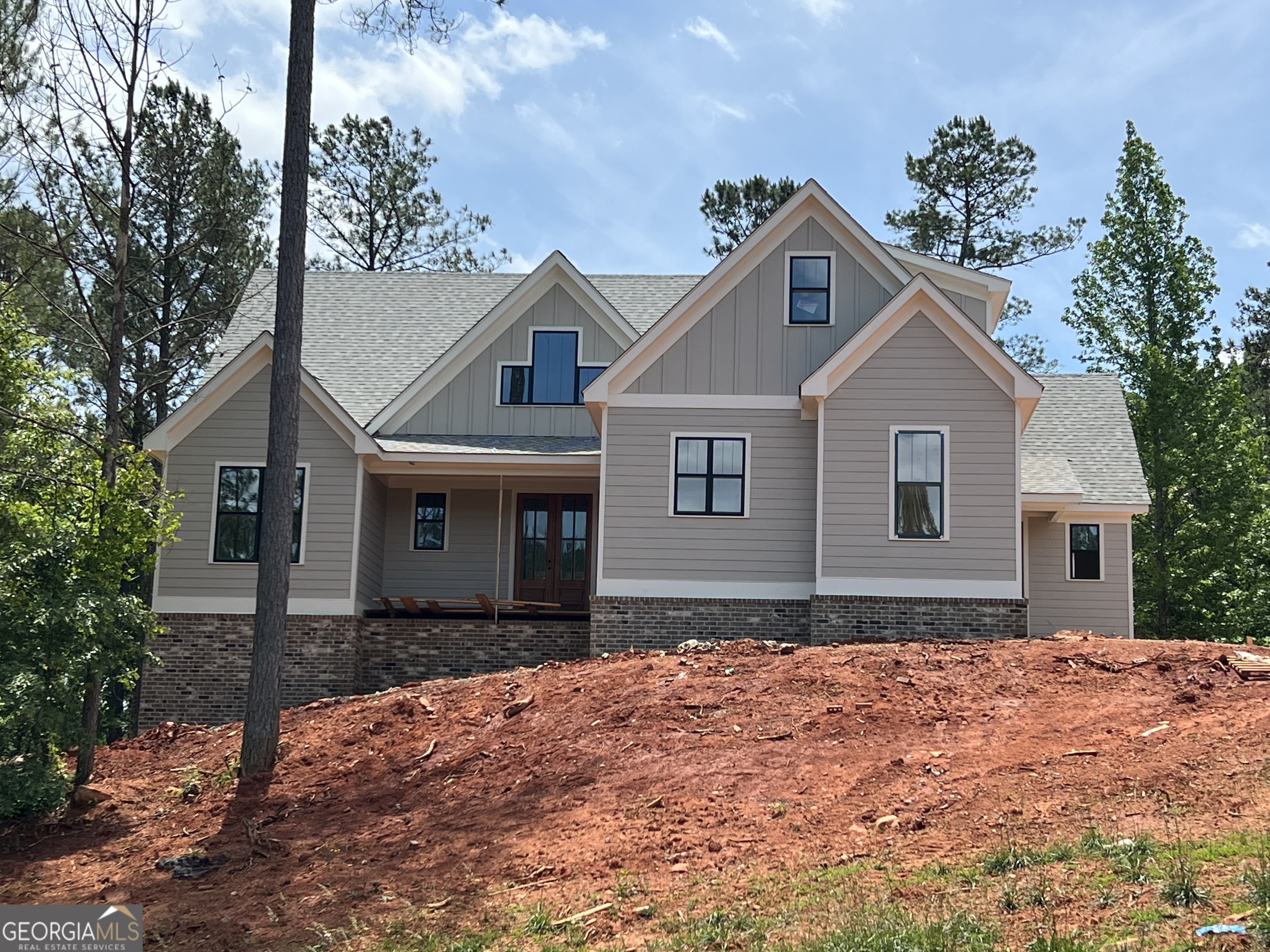 607 Forest Pointe Drive Property Photo 1