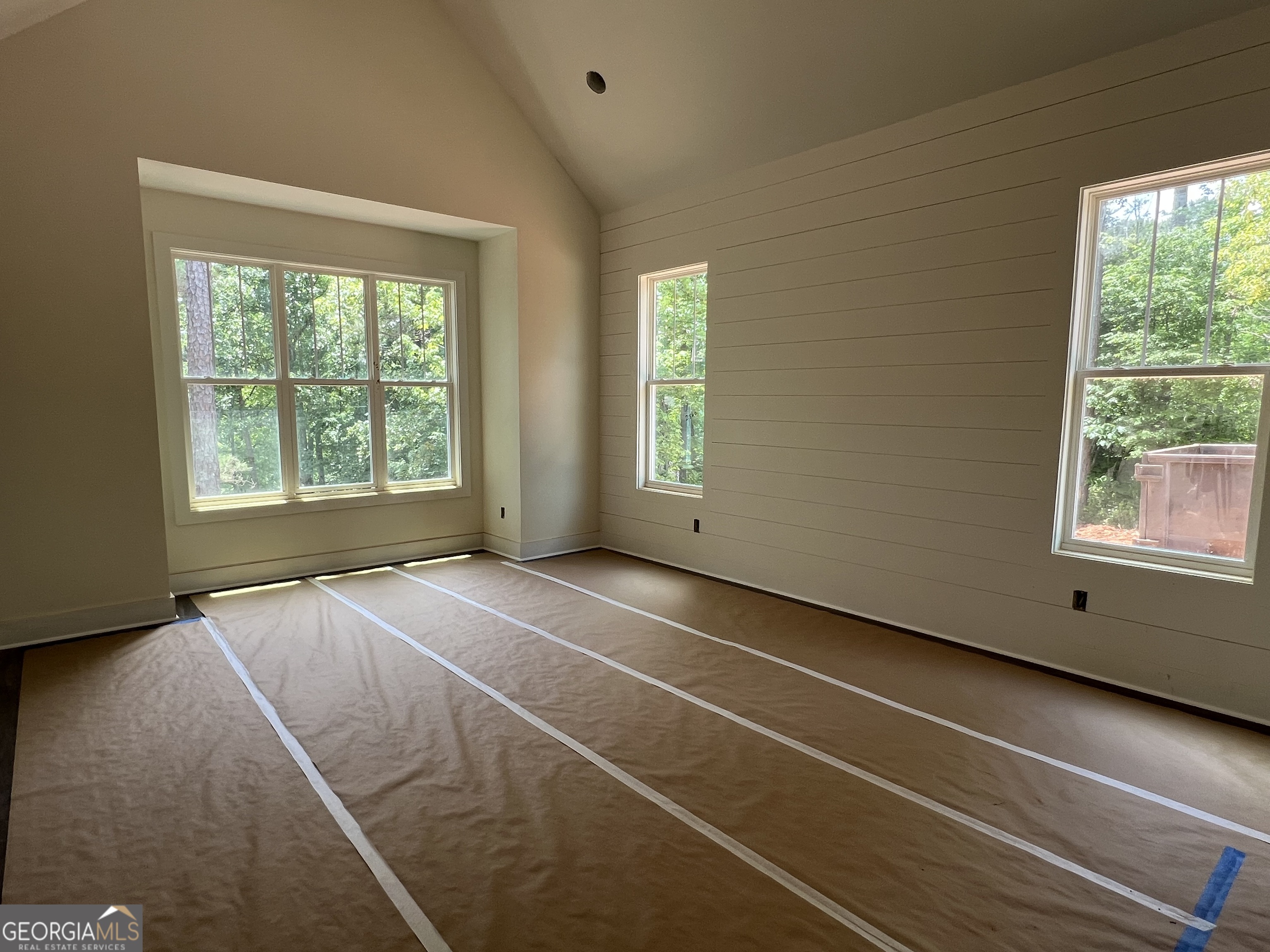 607 Forest Pointe Drive Property Photo 23