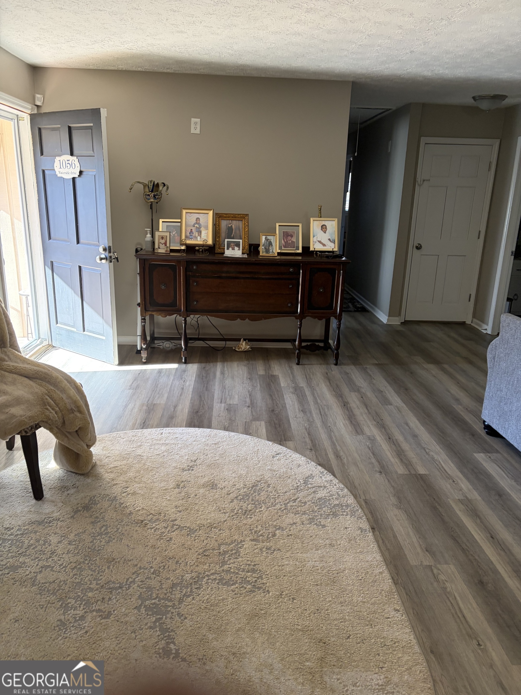 1056 Waterside Drive Se Property Photo 2