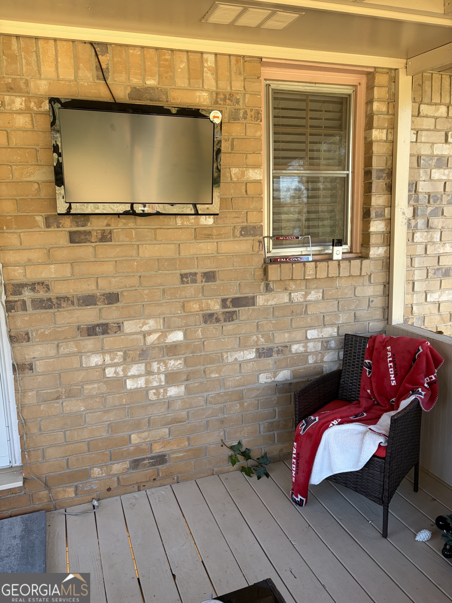 1056 Waterside Drive Se Property Photo 12