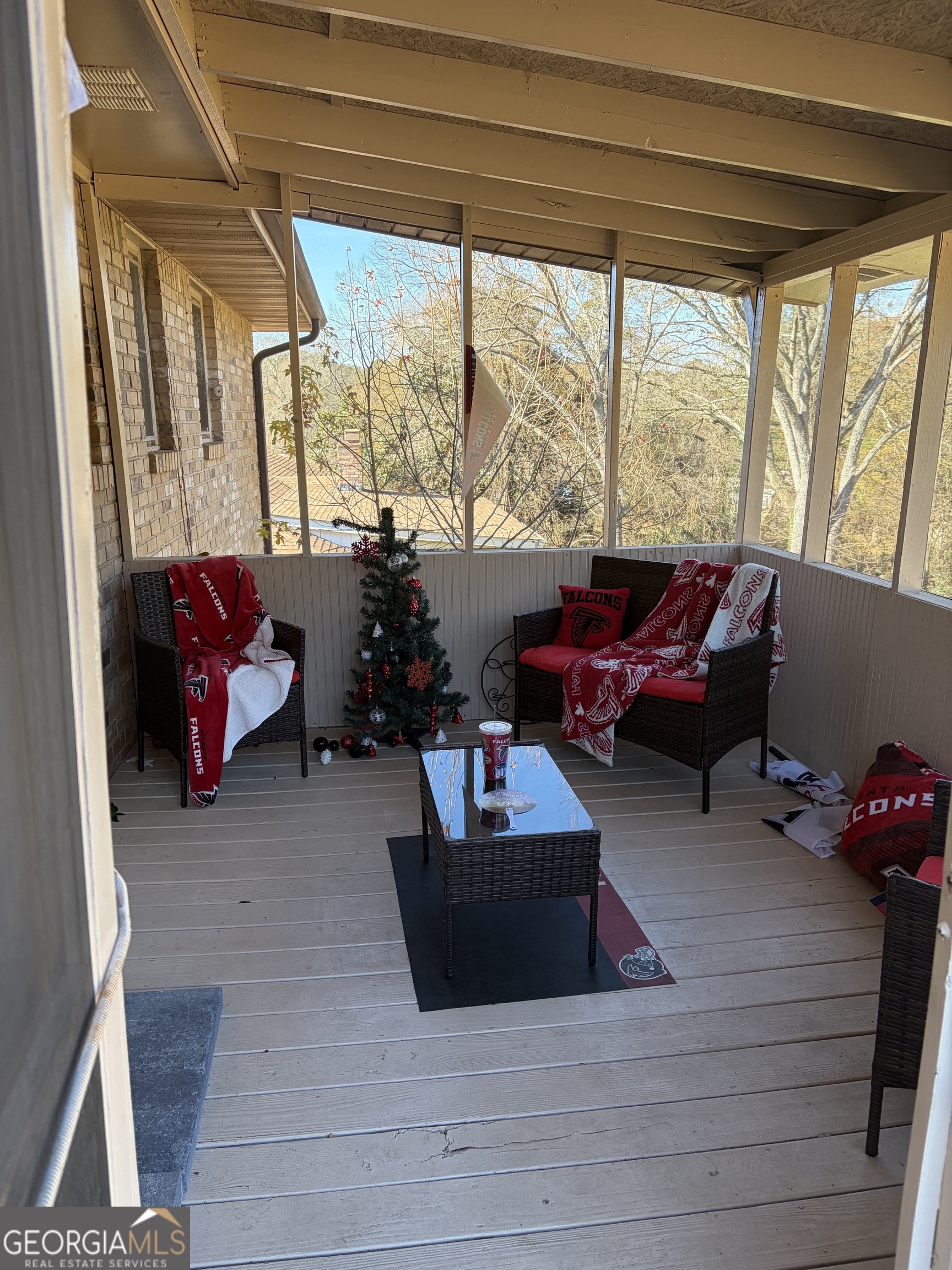 1056 Waterside Drive Se Property Photo 13