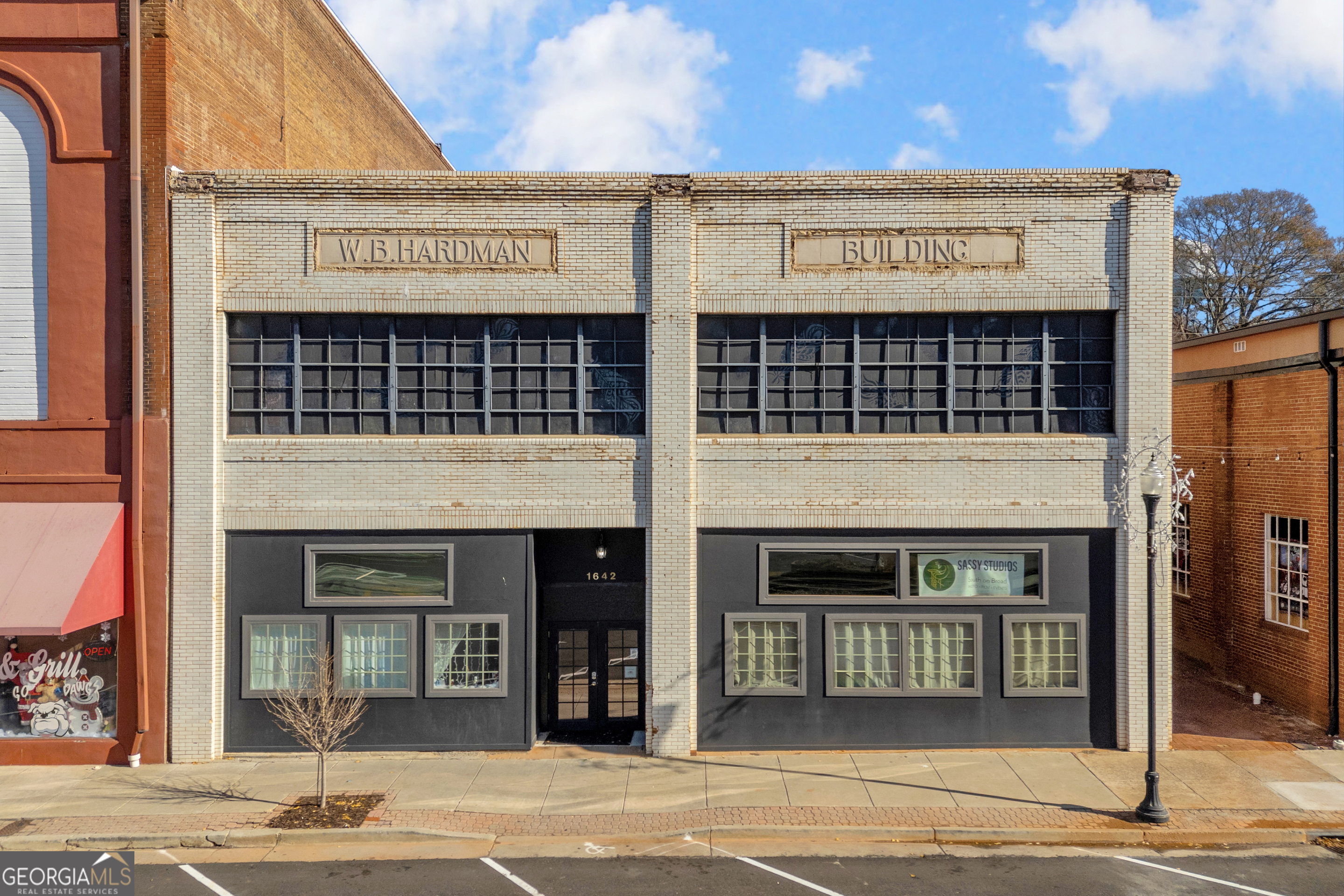 1642 S Broad Street Property Photo 7