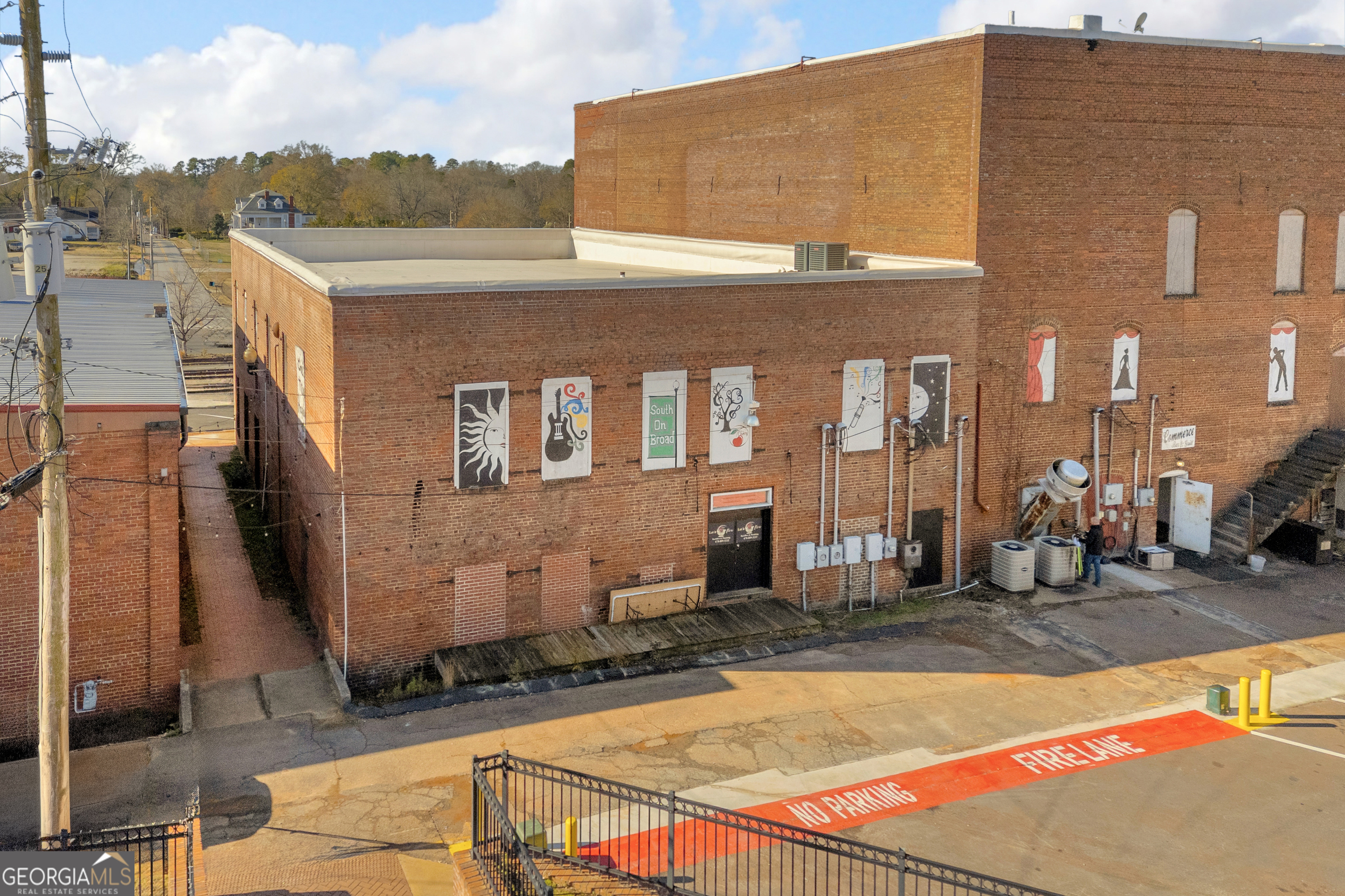 1642 S Broad Street Property Photo 9