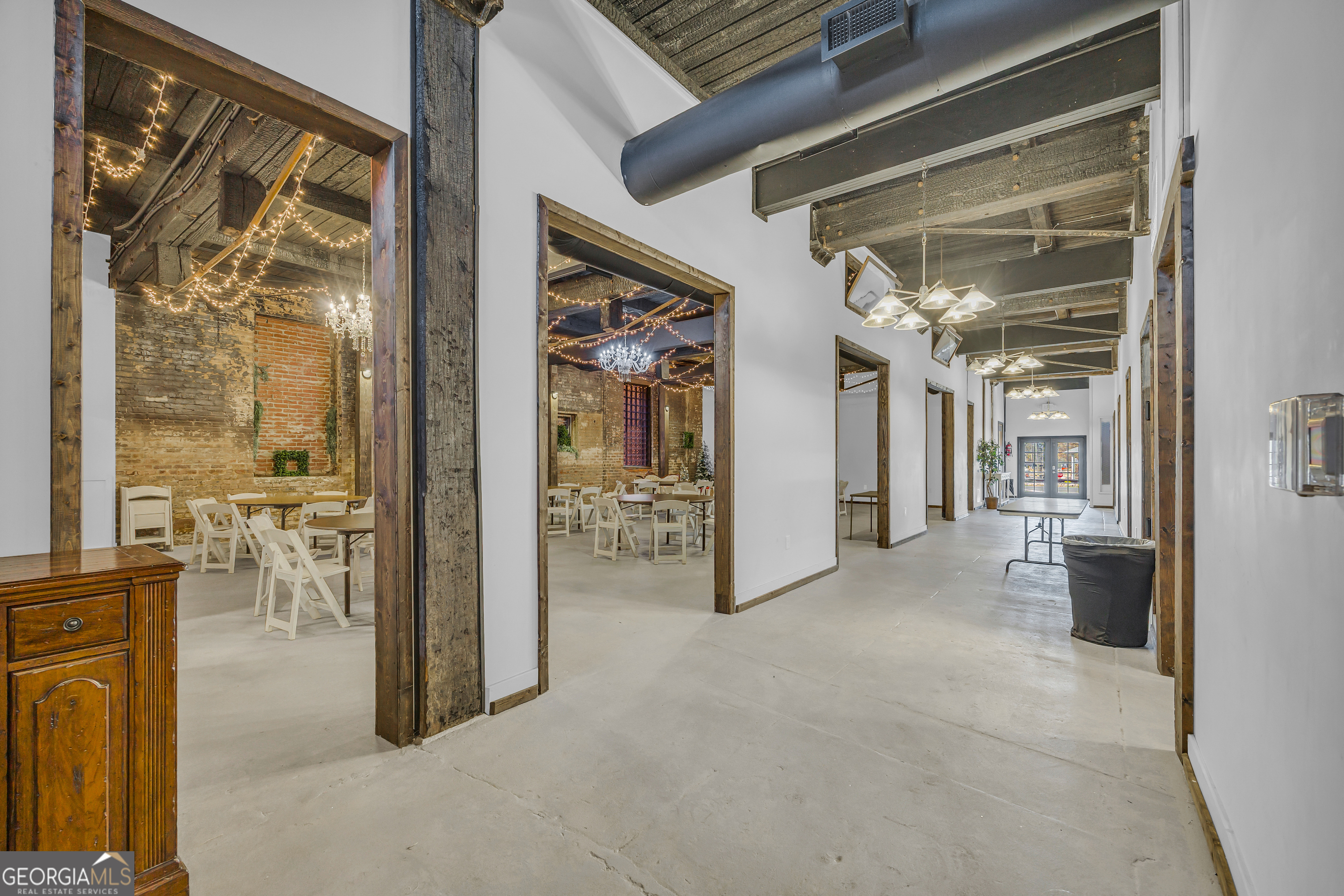 1642 S Broad Street Property Photo 18