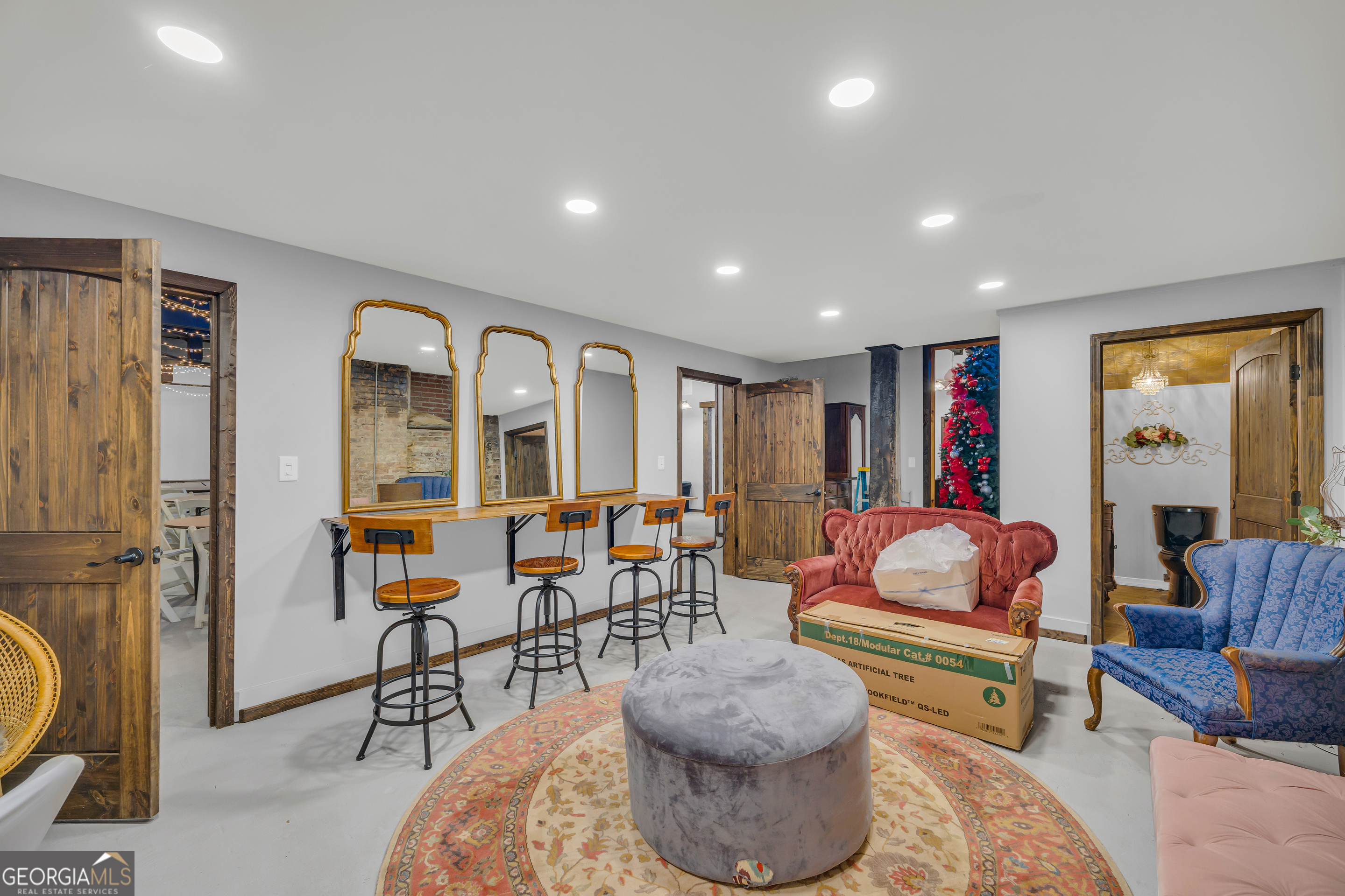 1642 S Broad Street Property Photo 27