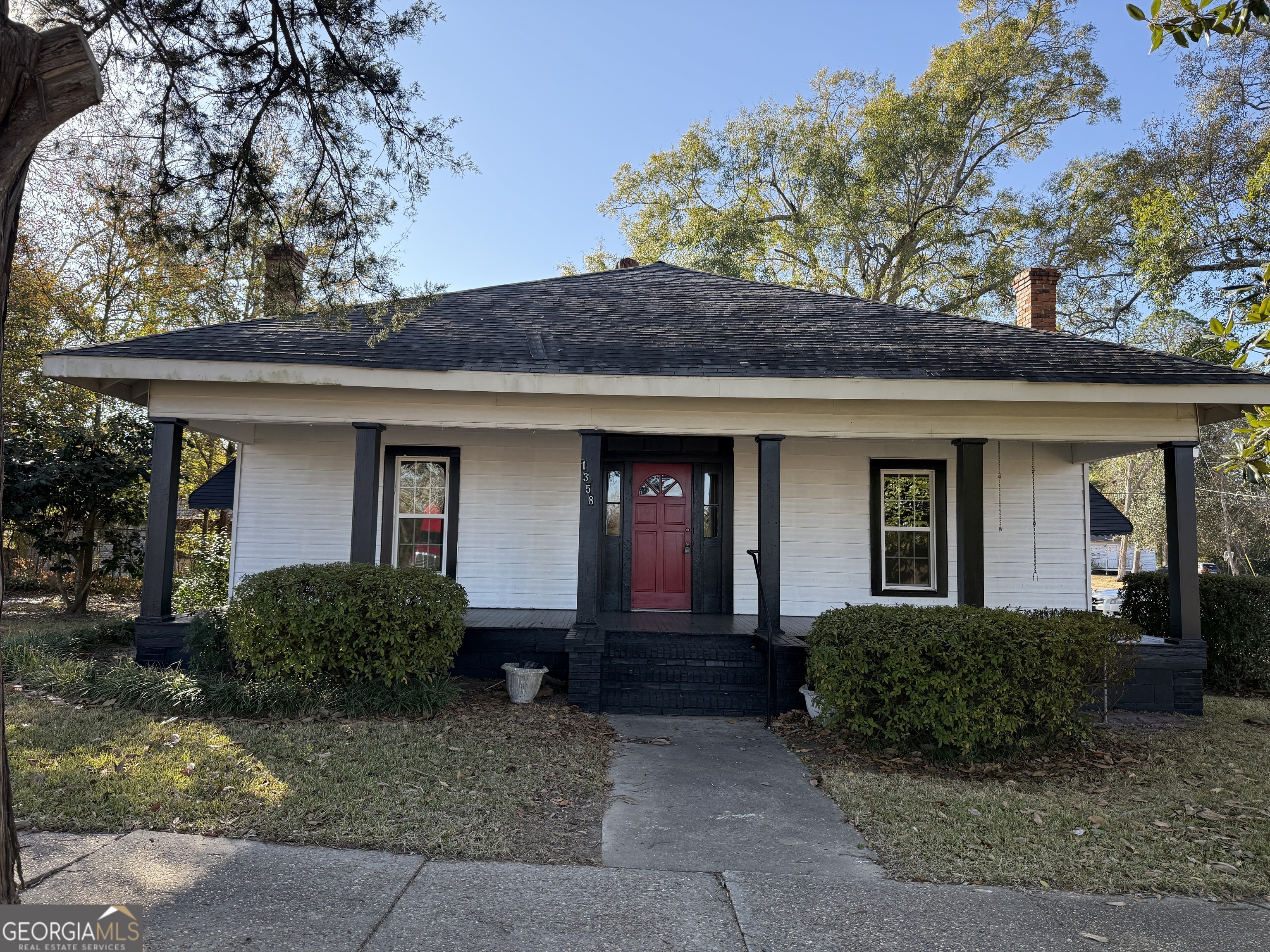 1358 1st Avenue Property Photo 1