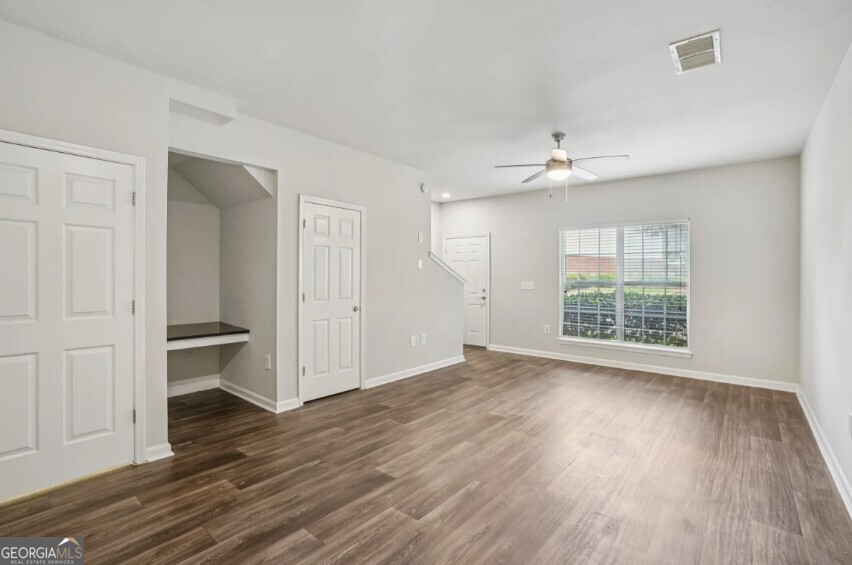 405 Phillip Boulevard # 223 Property Photo 16