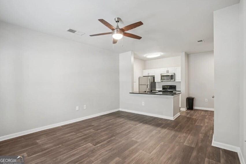 405 Phillip Boulevard # 223 Property Photo 19