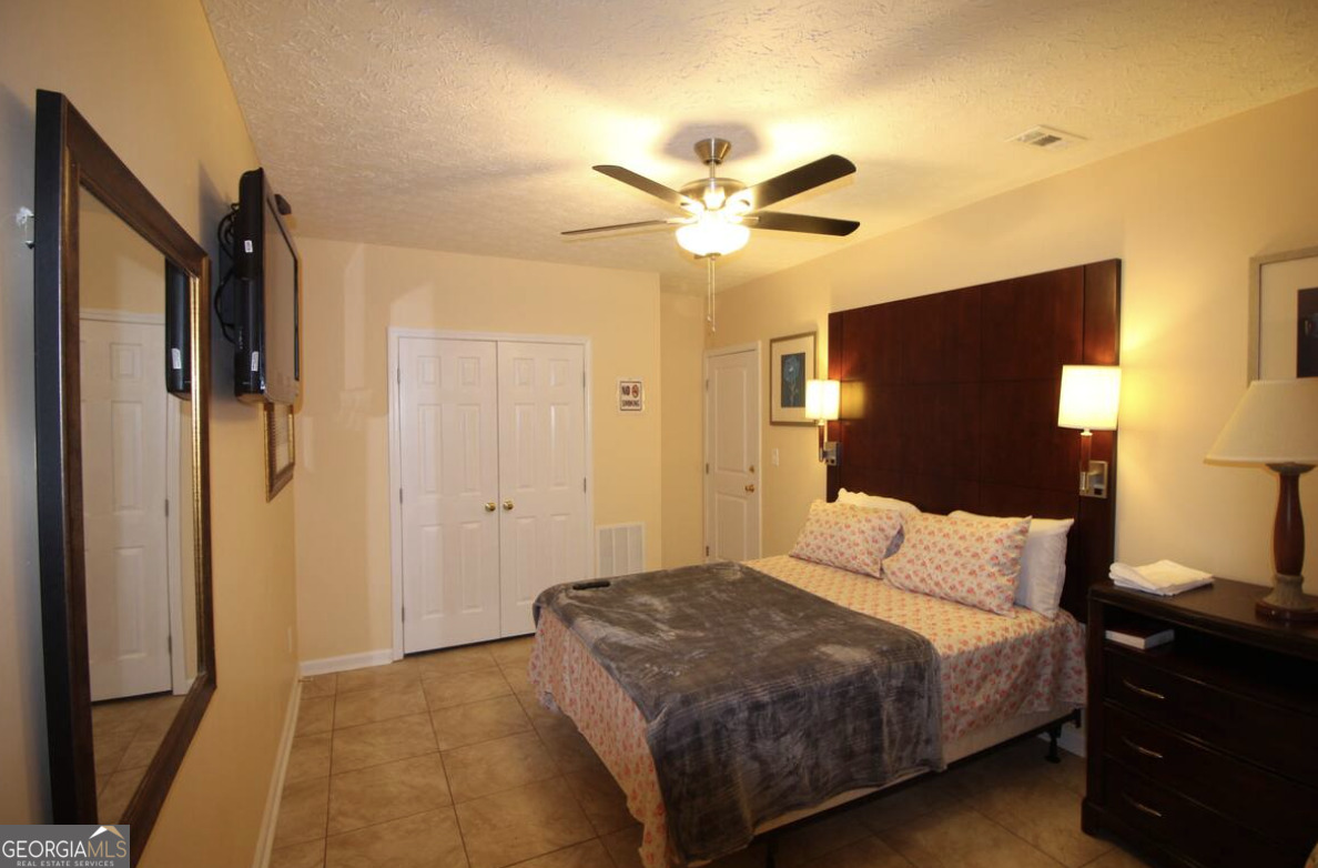 4168 Connor Drive # B Property Photo 2