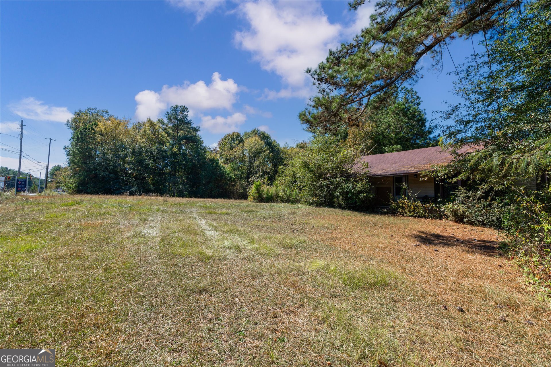 5300 Macland Road Property Photo 6