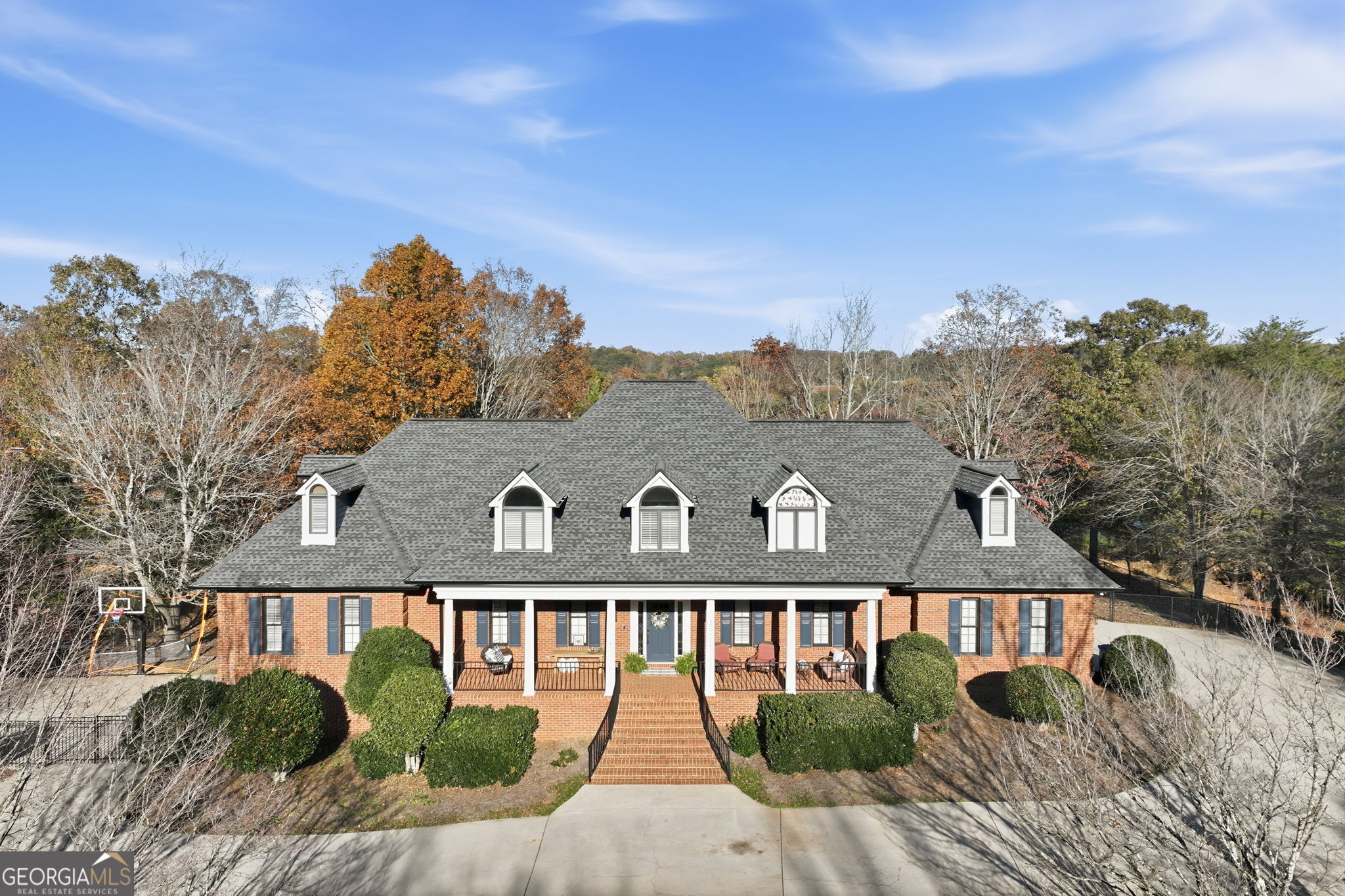 2650 Waters Edge Drive Property Photo 1