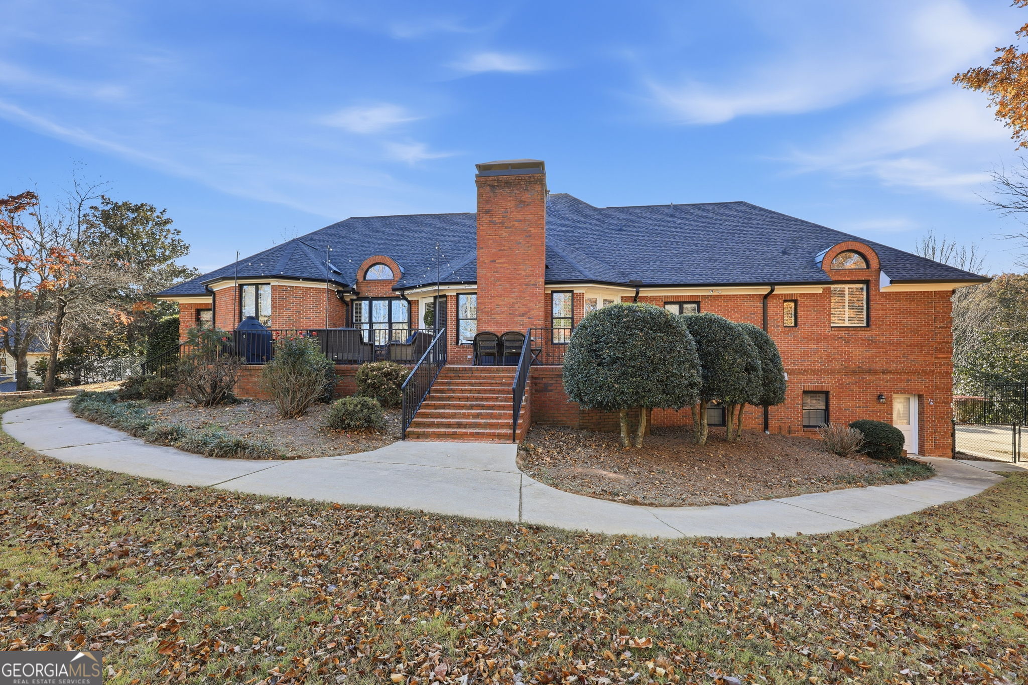 2650 Waters Edge Drive Property Photo 9