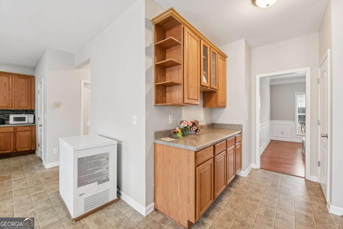 2393 Shady Maple Lane Property Photo 10