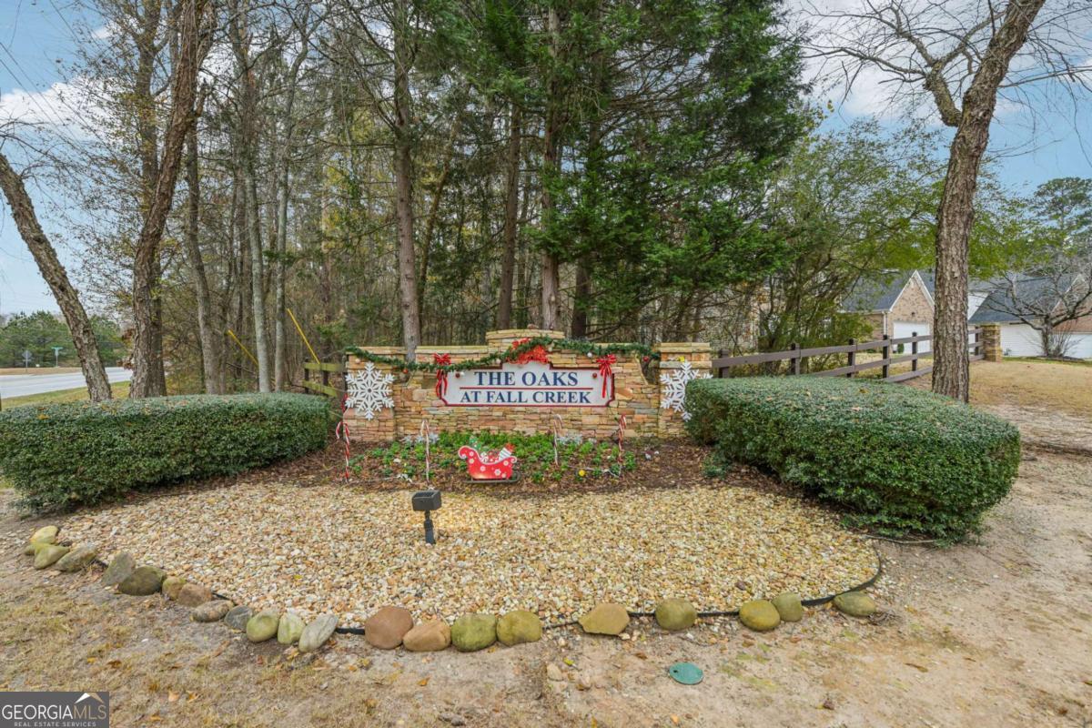 2393 Shady Maple Lane Property Photo 29