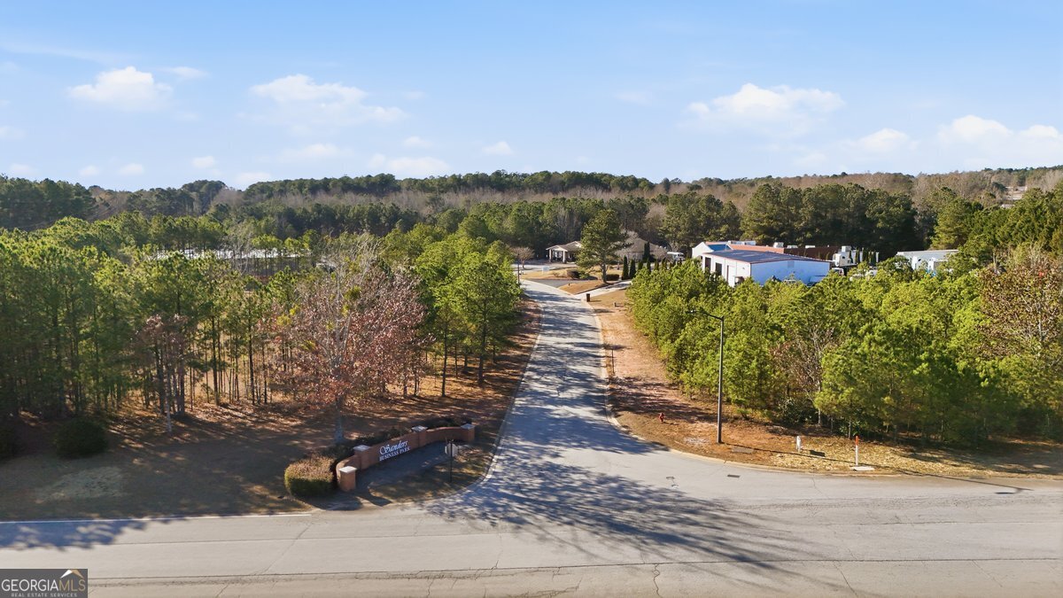 112 Redding Drive Property Photo 14