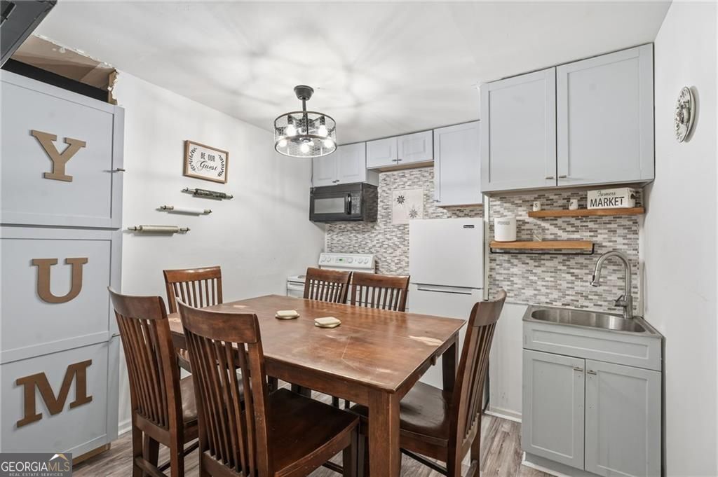 12090 Centerra Drive Property Photo 36