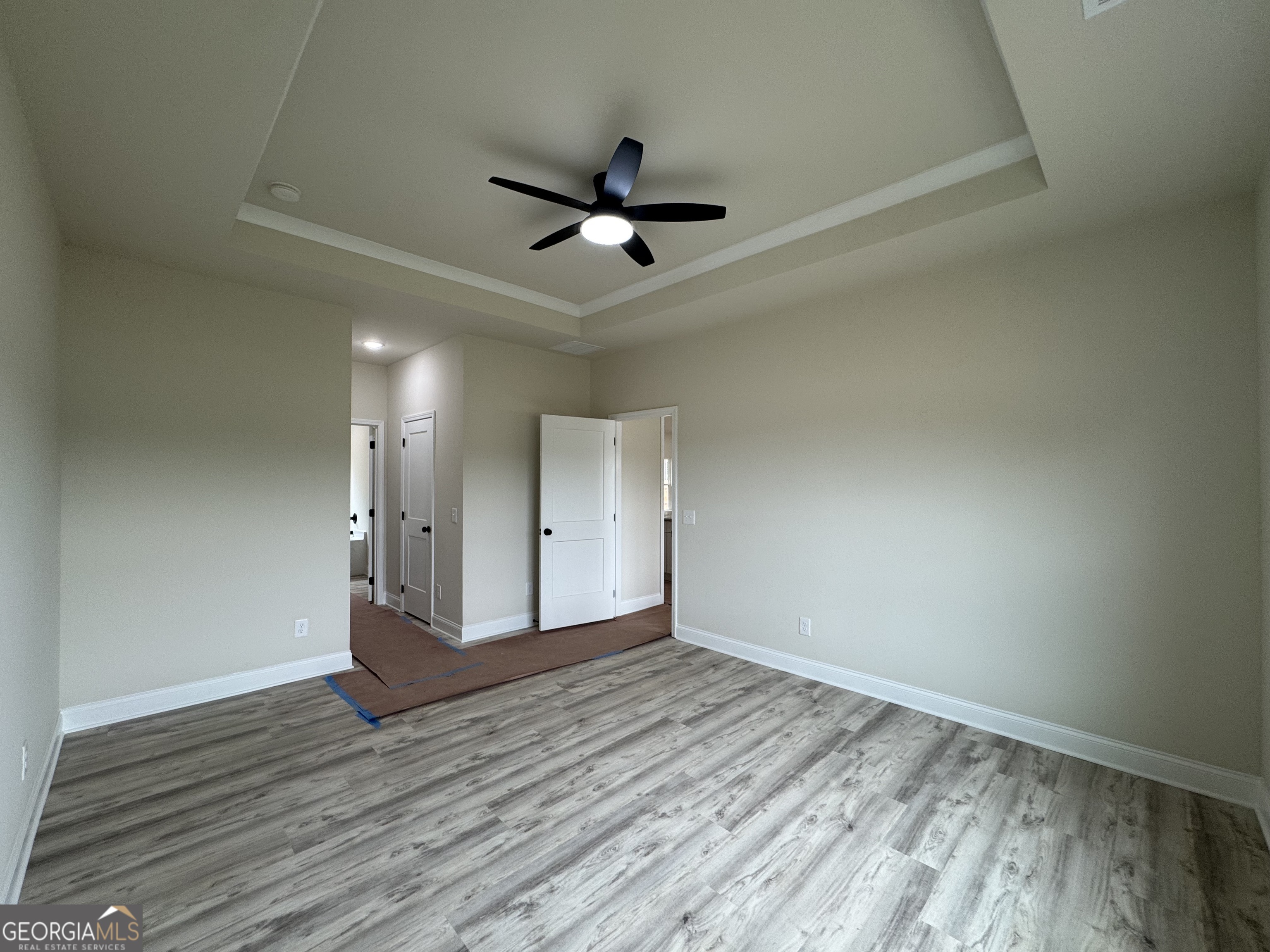 2089 N Hicks Road Property Photo 16