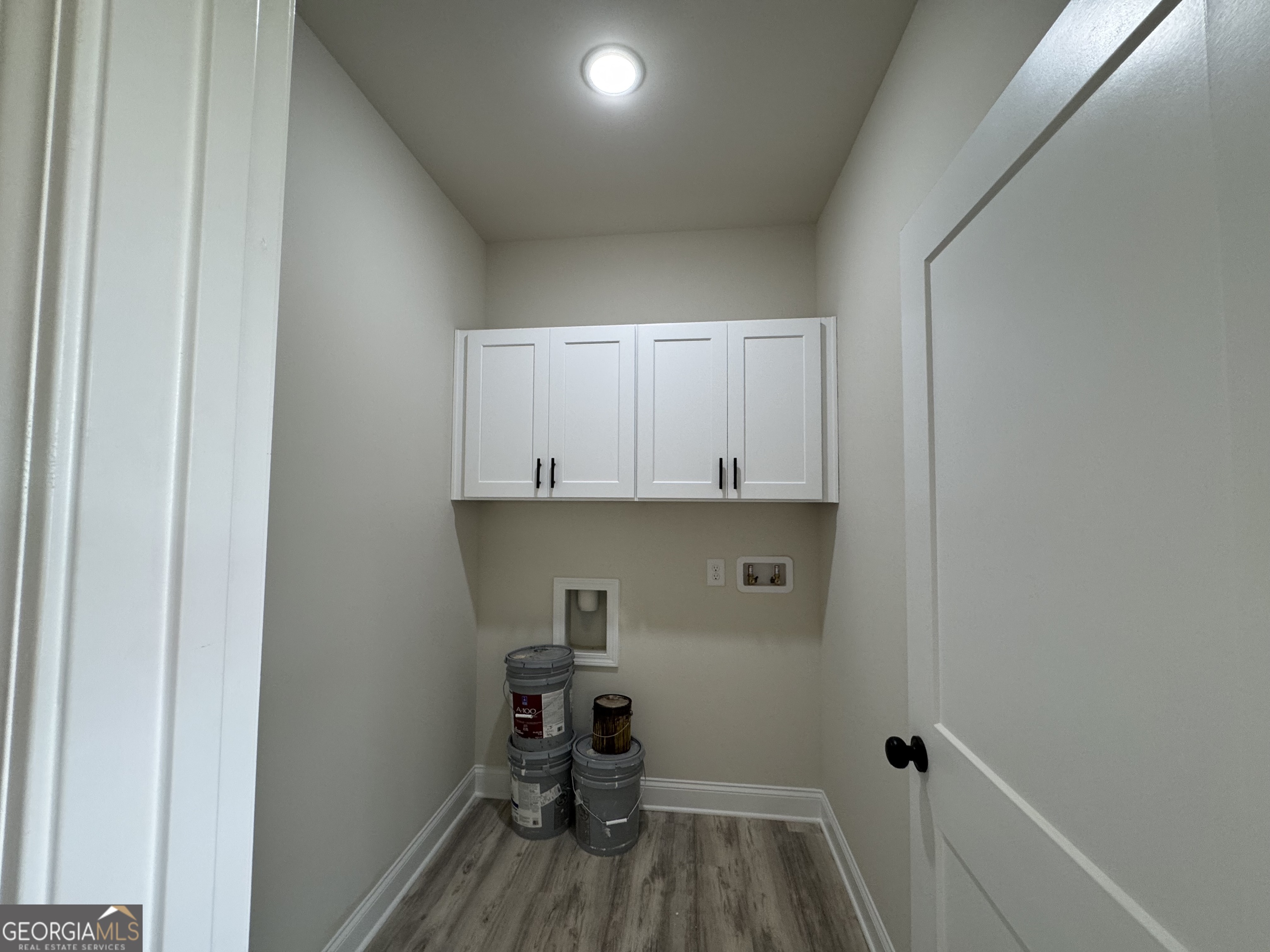2089 N Hicks Road Property Photo 20