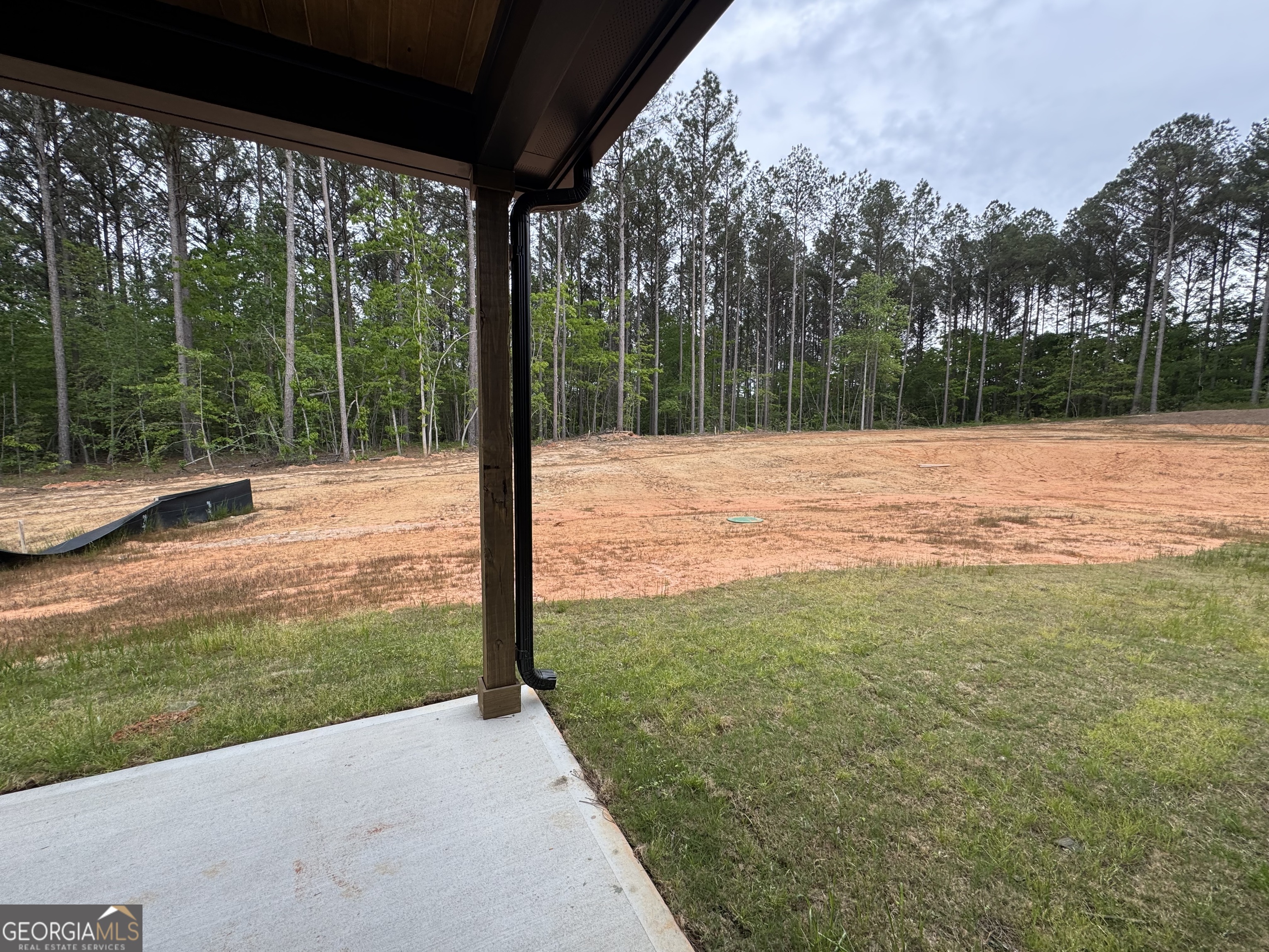 2089 N Hicks Road Property Photo 23