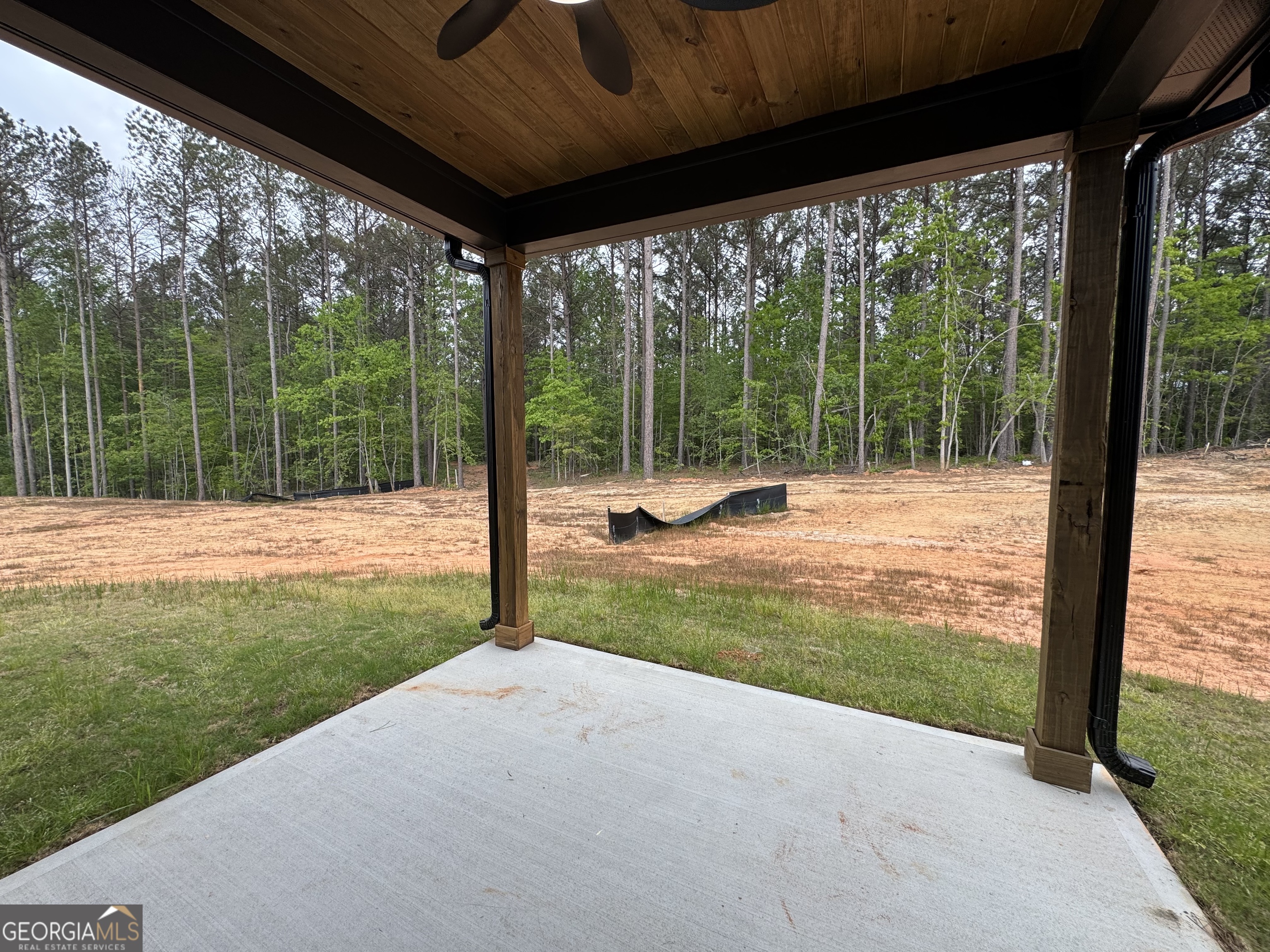 2089 N Hicks Road Property Photo 24