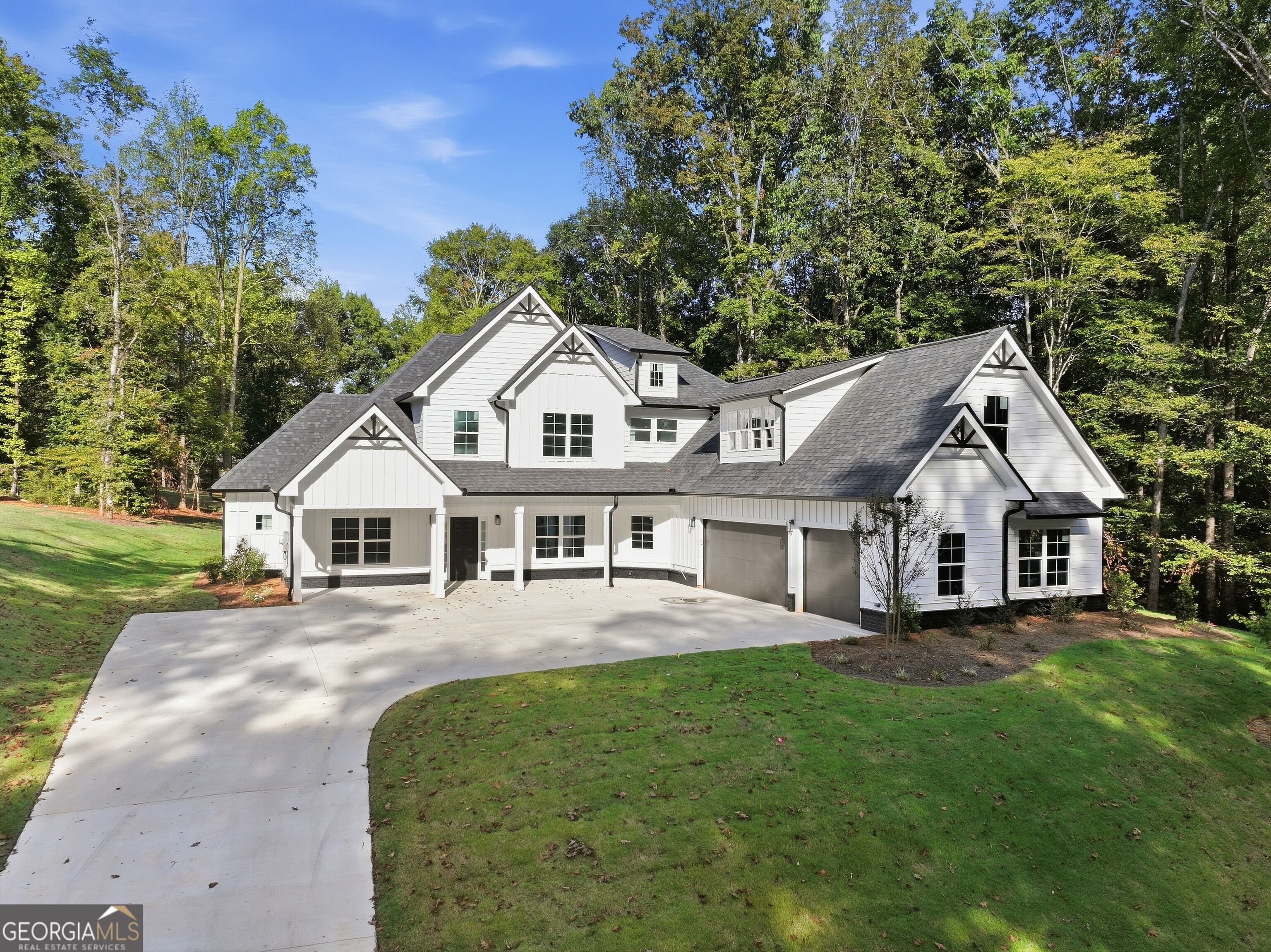 1444 Red Cedar Road Property Photo 1