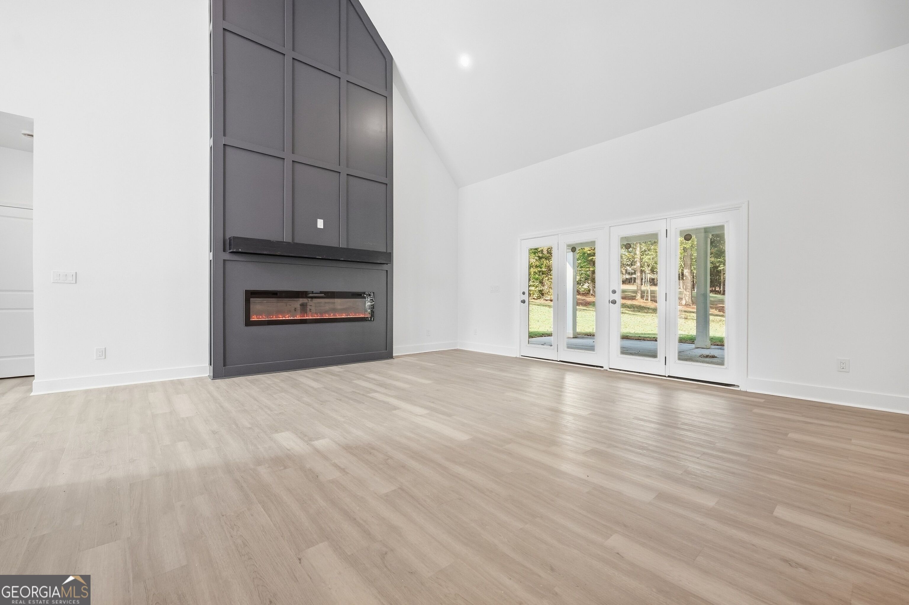 1444 Red Cedar Road Property Photo 6