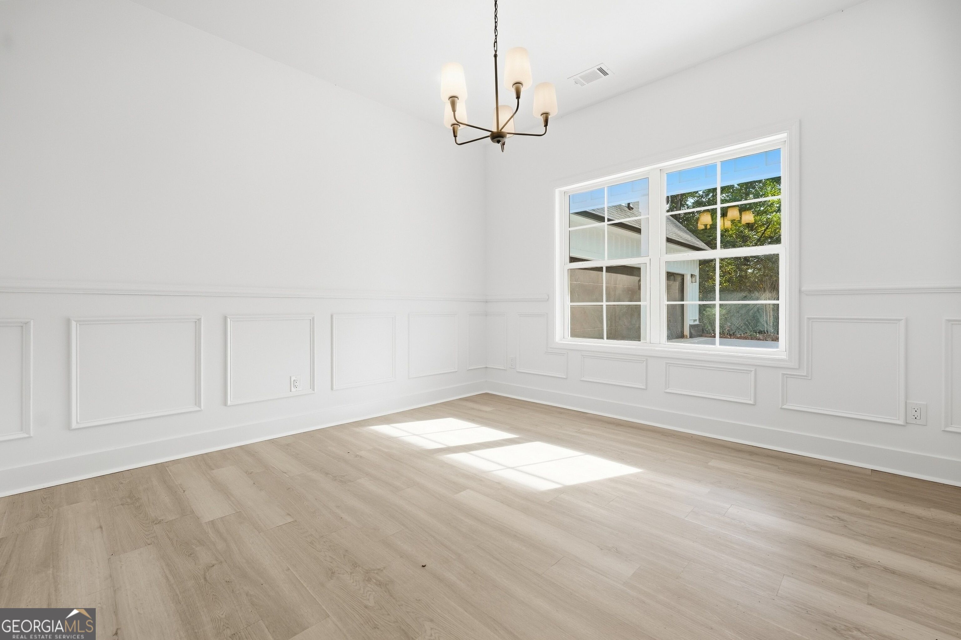 1444 Red Cedar Road Property Photo 12