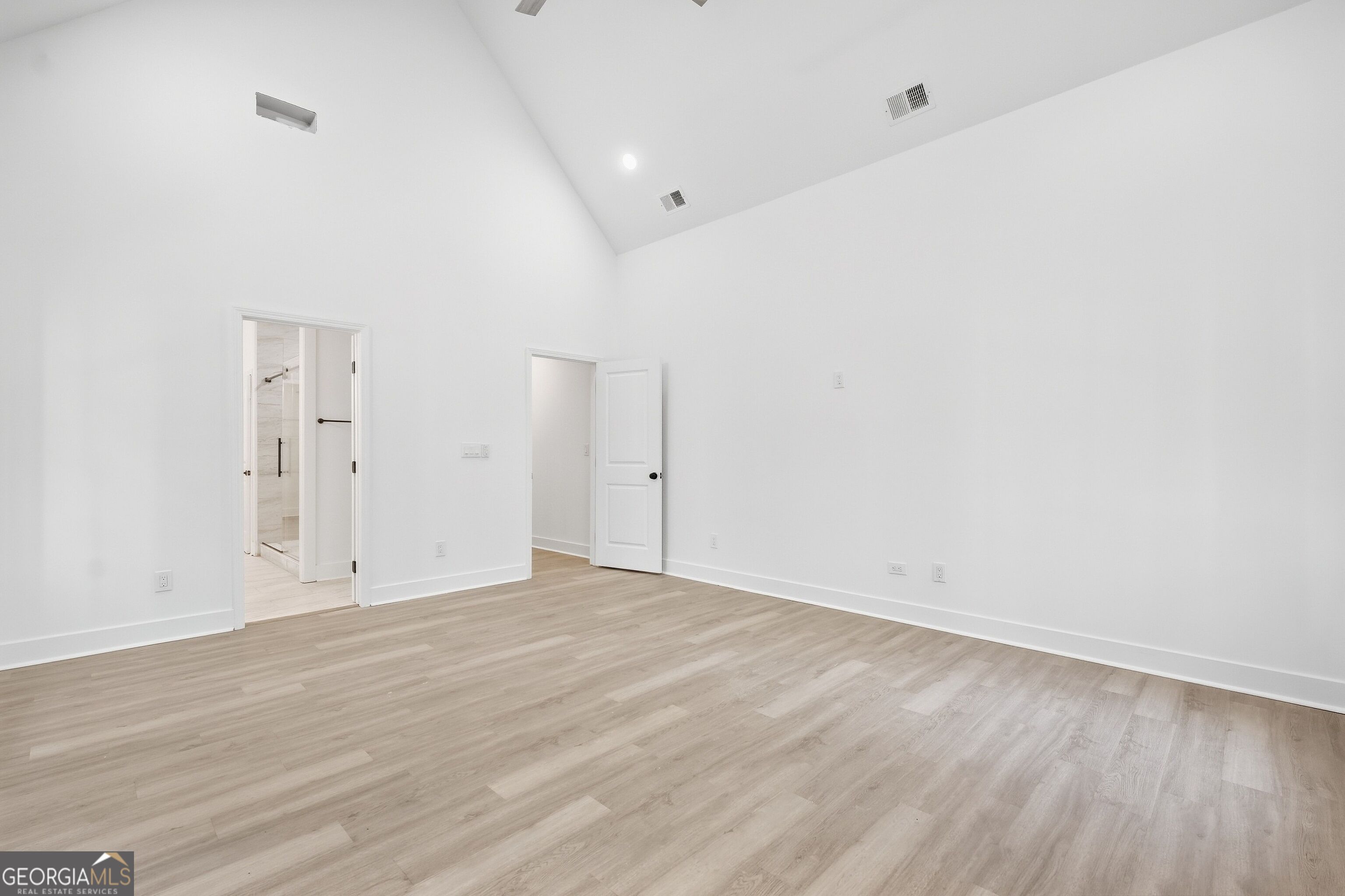 1444 Red Cedar Road Property Photo 15