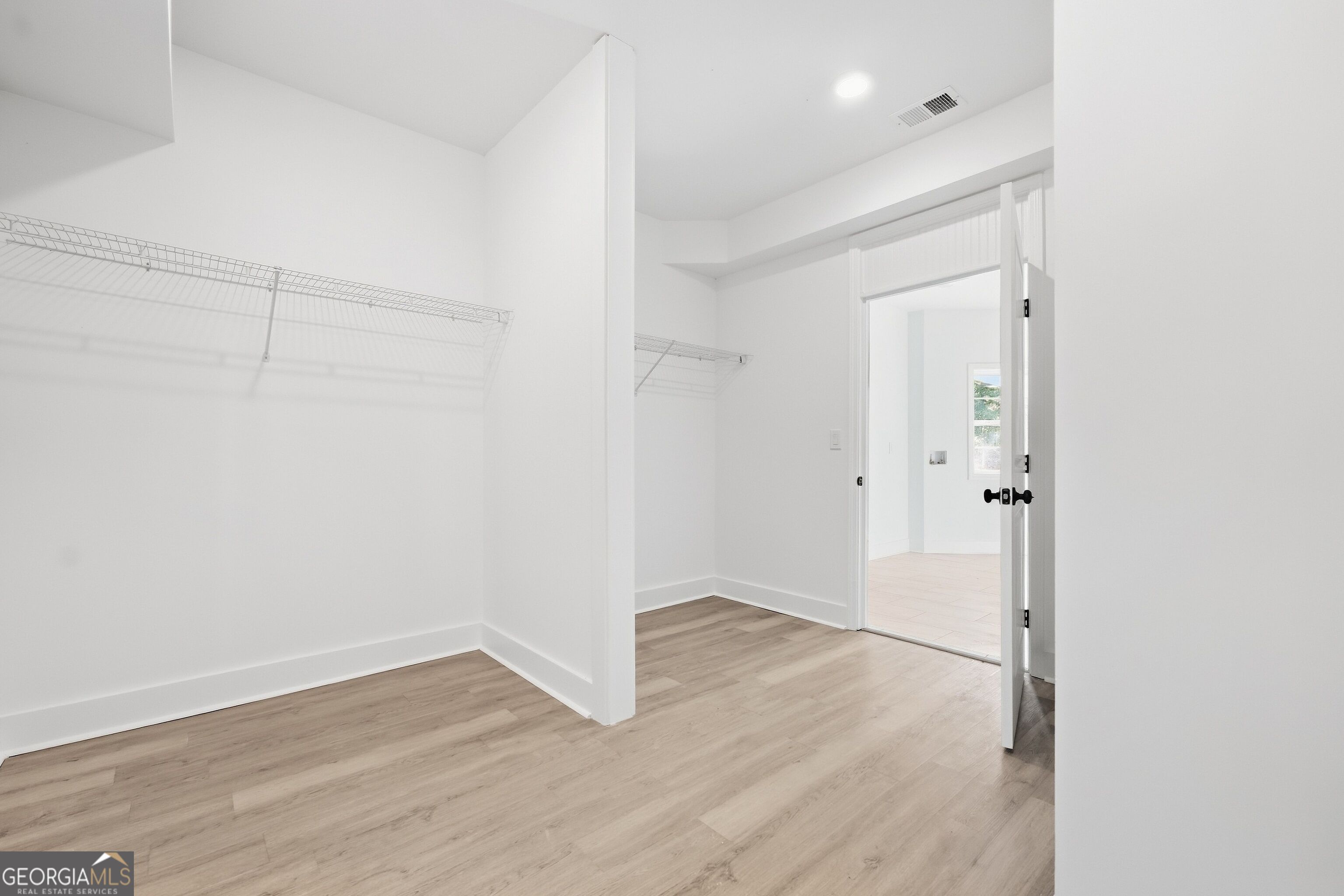 1444 Red Cedar Road Property Photo 18